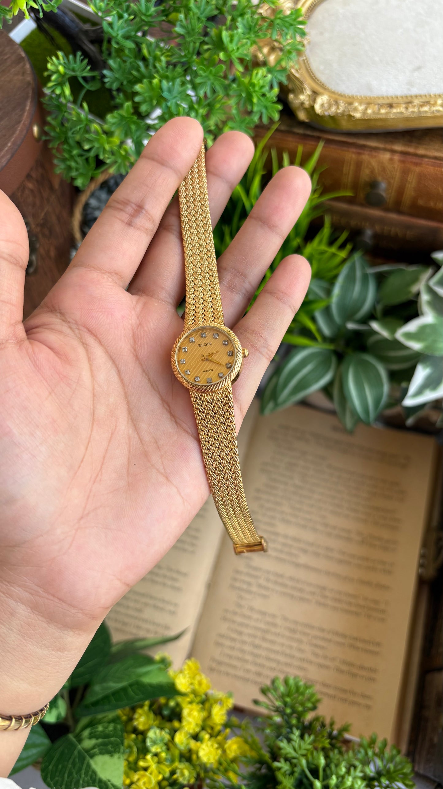 Vintage Elgin Swiss Watch in Gold Tone Self-Adjust Genuine Diamonds on Dial