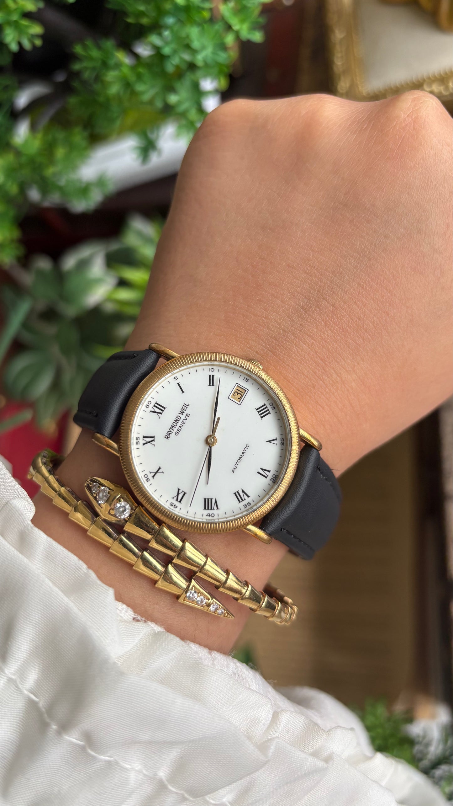 Vintage Raymond Weil Automatic Men’s Dress Watch in Leather Strap Roman Dial with Date Just