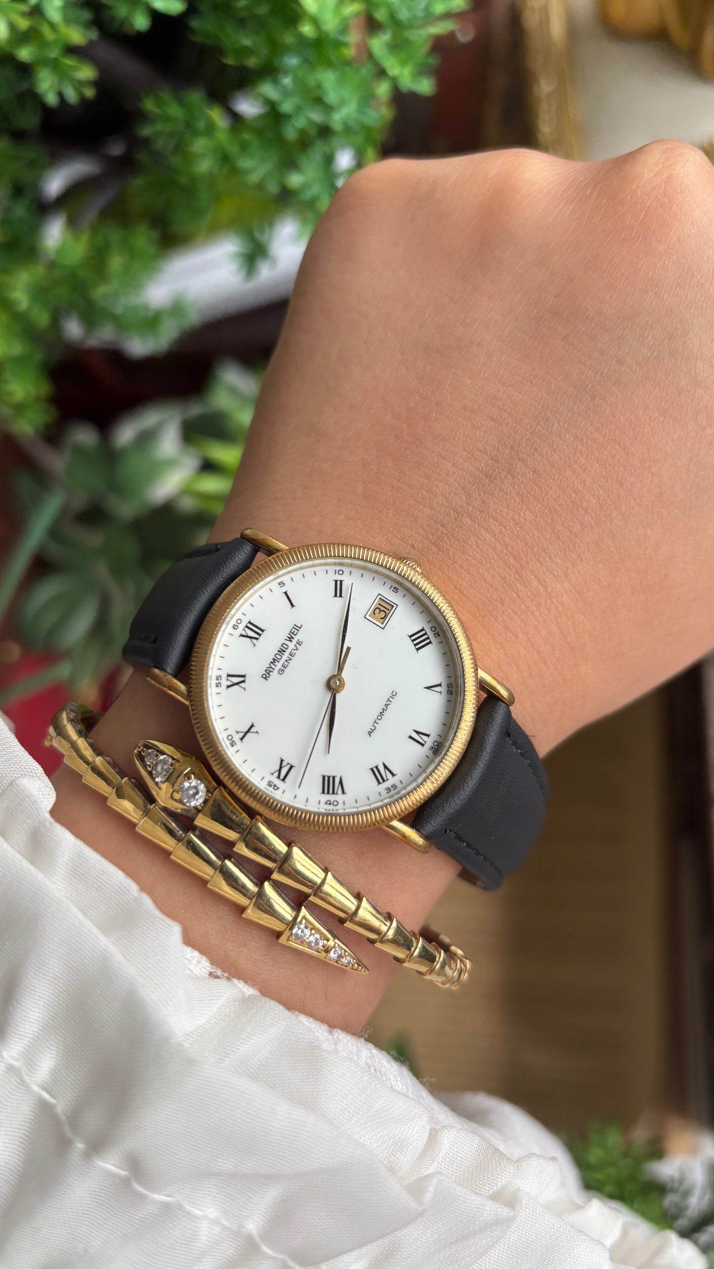 Vintage Raymond Weil Automatic Men’s Dress Watch in Leather Strap Roman Dial with Date Just