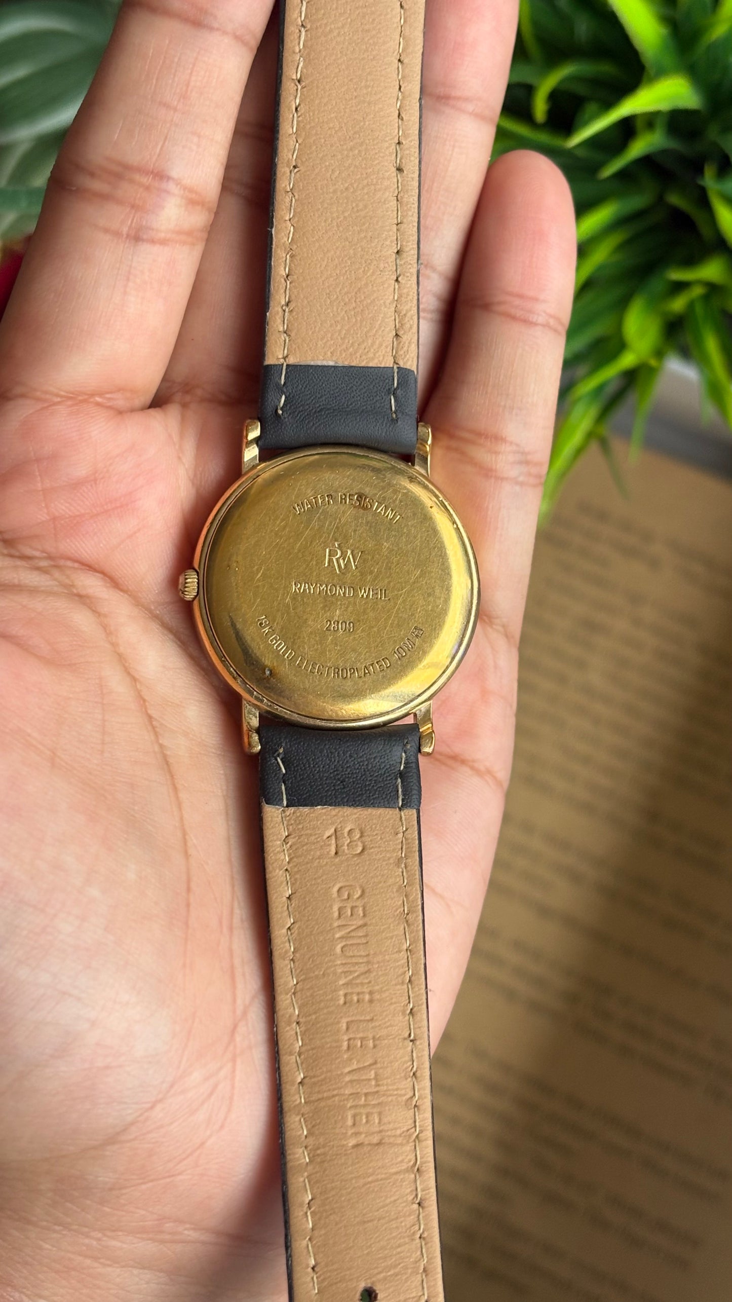 Vintage Raymond Weil Automatic Men’s Dress Watch in Leather Strap Roman Dial with Date Just
