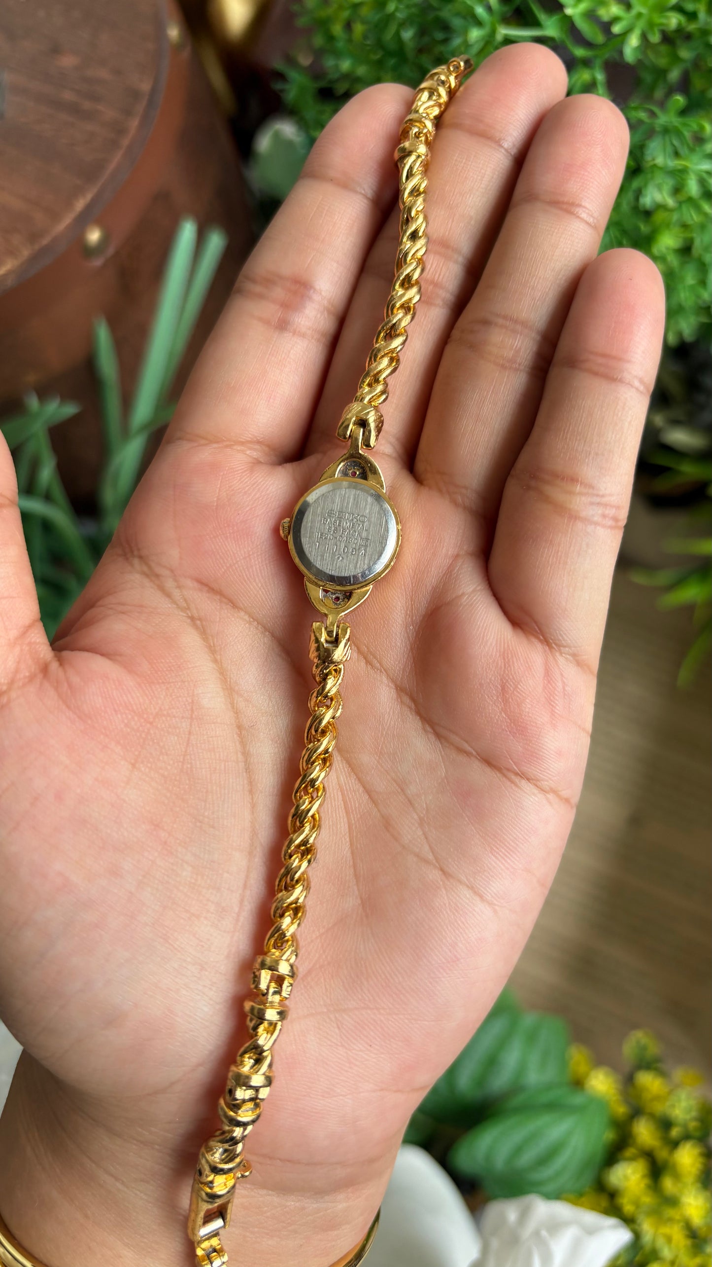 Extremely Rare Vintage Seiko Rope Chain Bracelet Watch in Gold Tone with Genuine Rubies