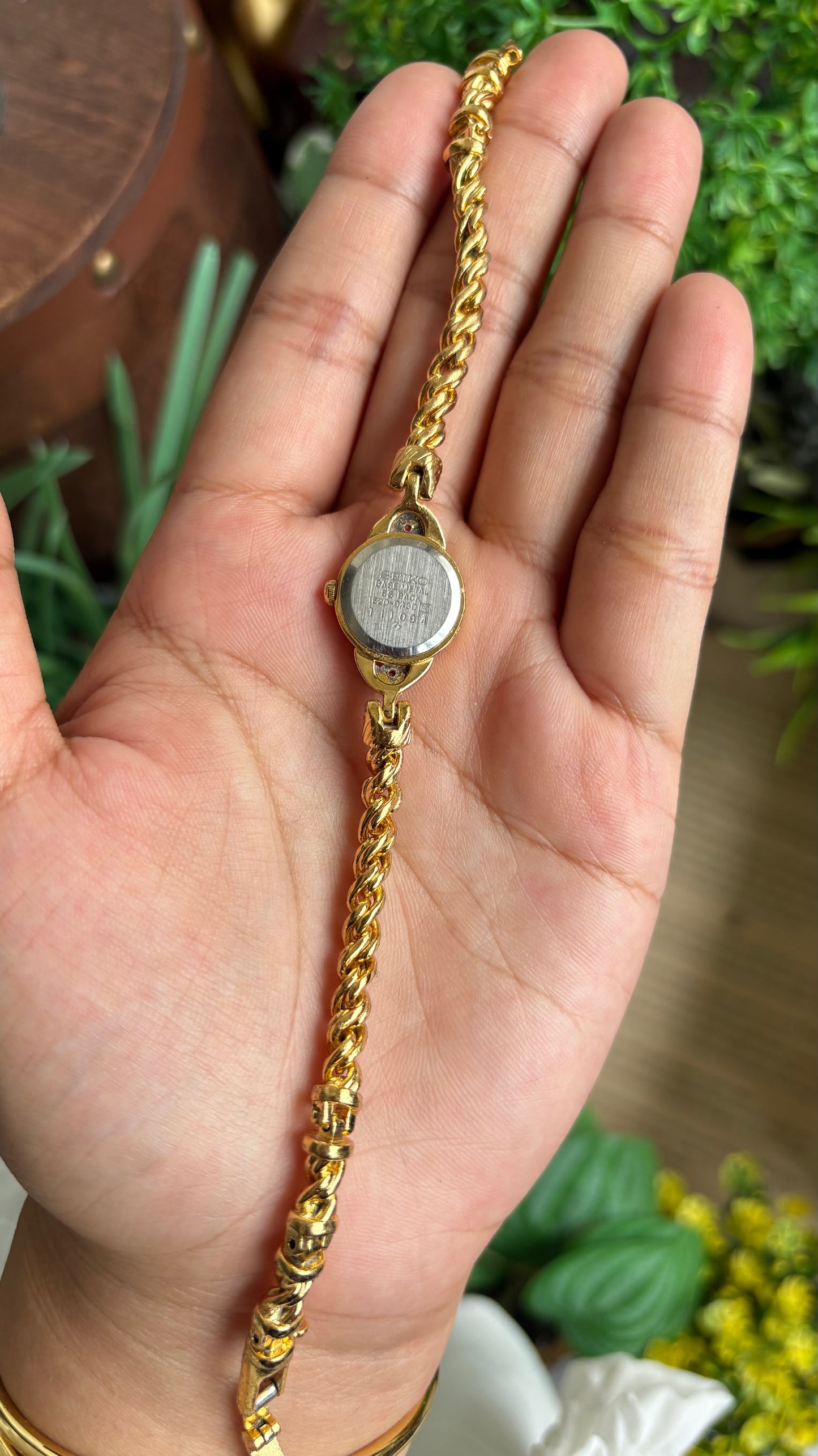 Extremely Rare Vintage Seiko Rope Chain Bracelet Watch in Gold Tone with Genuine Rubies