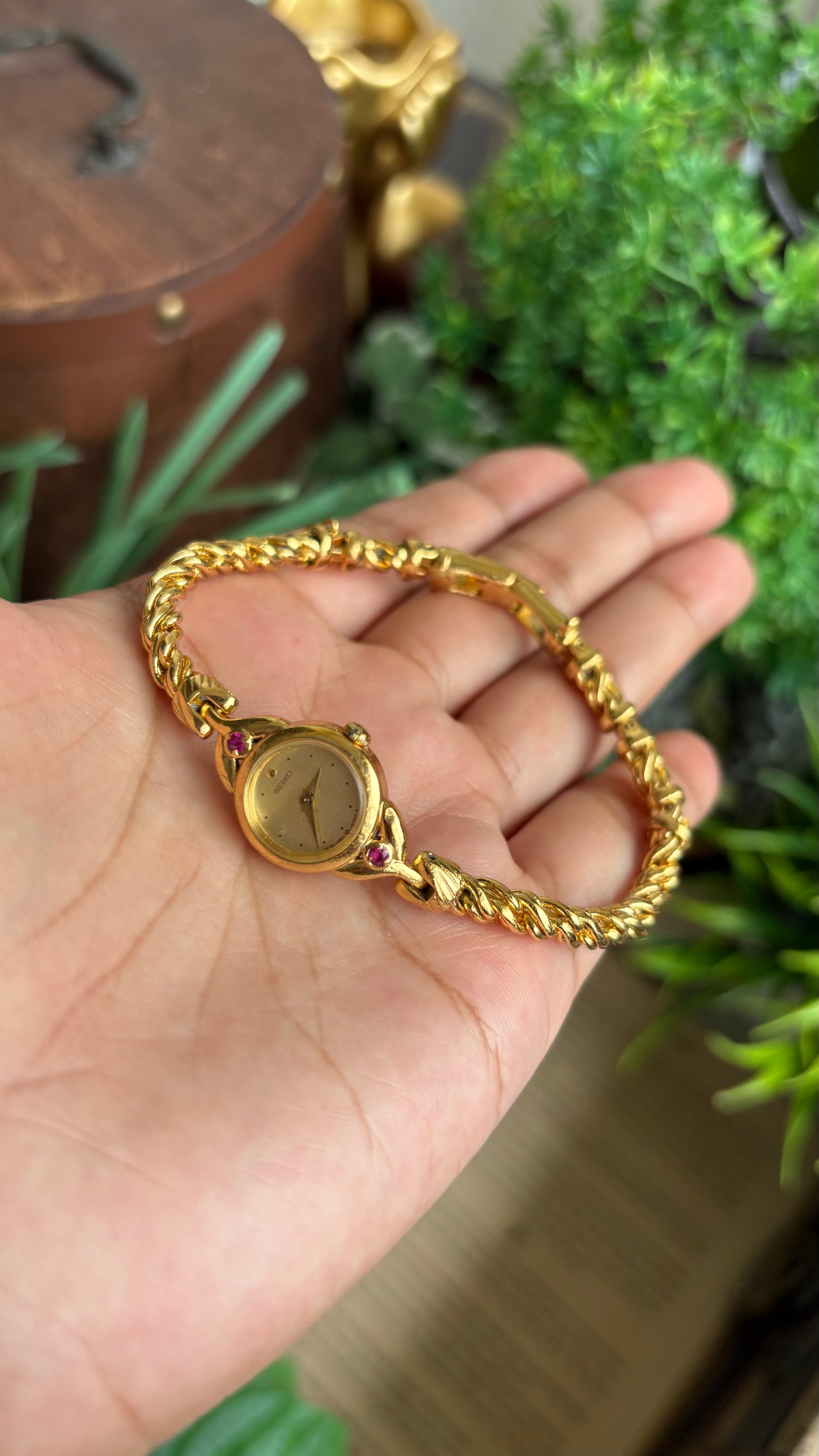 Extremely Rare Vintage Seiko Rope Chain Bracelet Watch in Gold Tone with Genuine Rubies