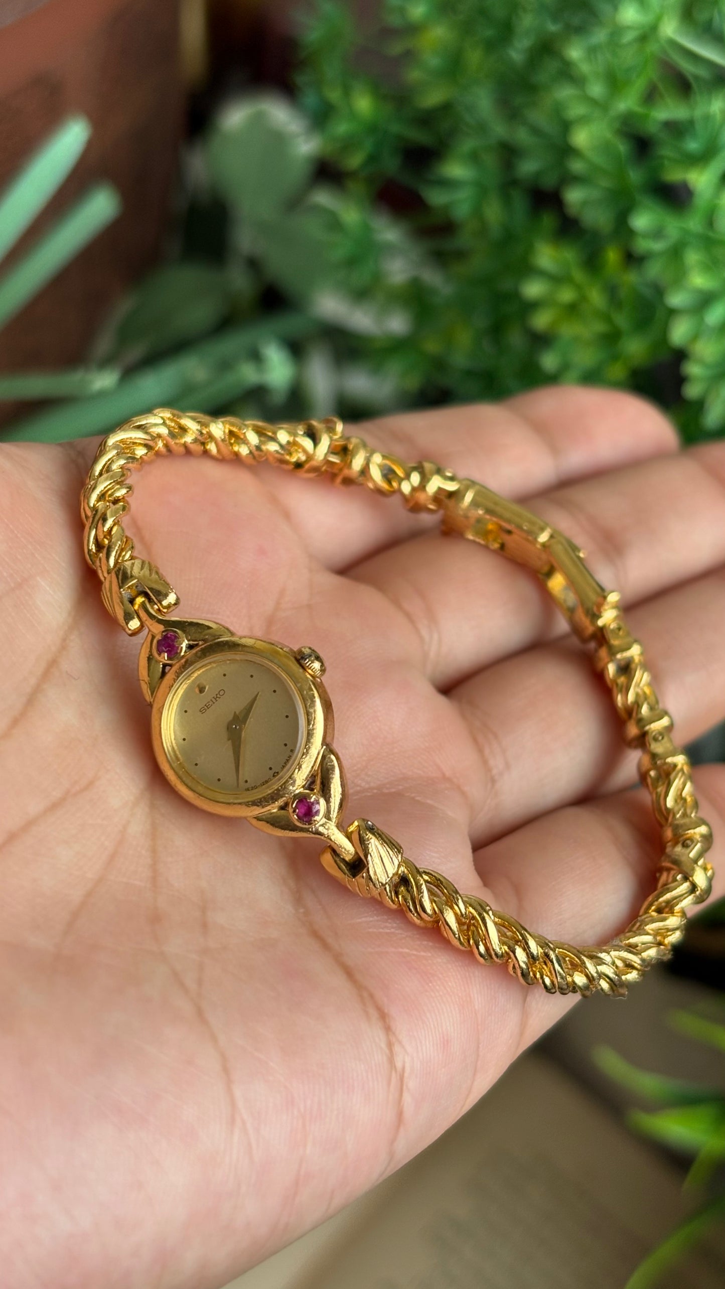 Extremely Rare Vintage Seiko Rope Chain Bracelet Watch in Gold Tone with Genuine Rubies