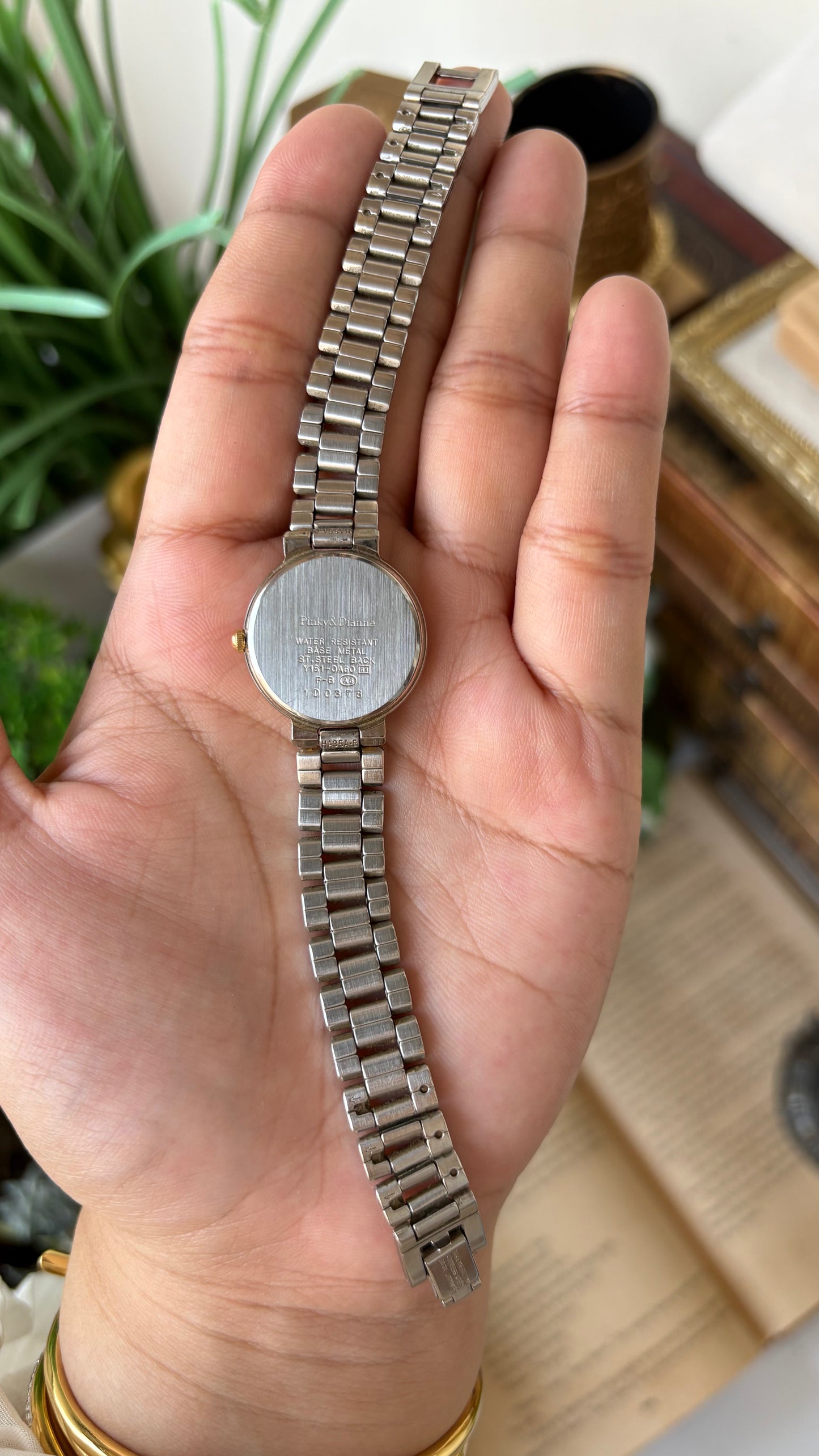 Vintage Pinky & Dianne Elegant Minimalist Watch in Two-Tone Japan Quartz Marie Claire Inspired