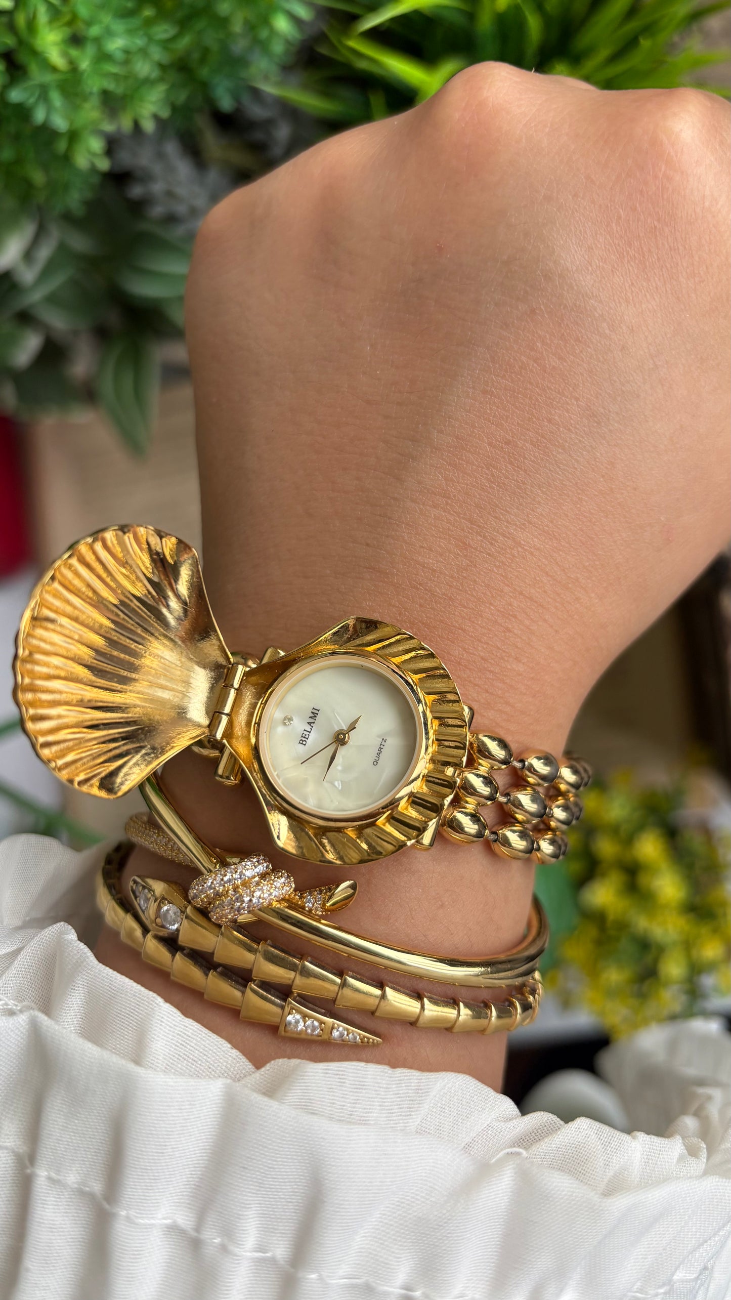 Extremely Rare Vintage Belami Shell Peekaboo Watch in Gold Tone Pearl Dial