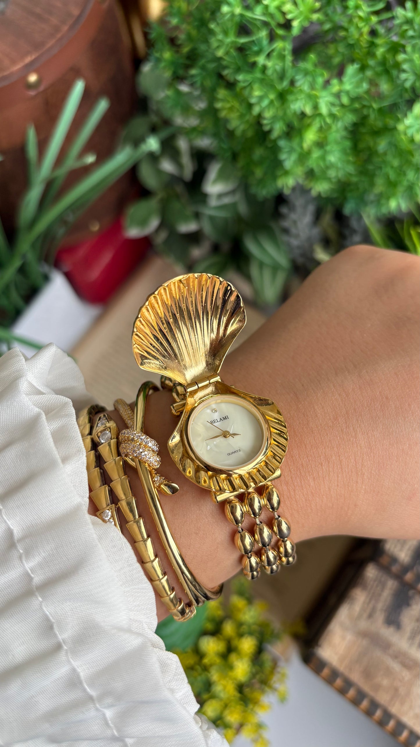 Extremely Rare Vintage Belami Shell Peekaboo Watch in Gold Tone Pearl Dial