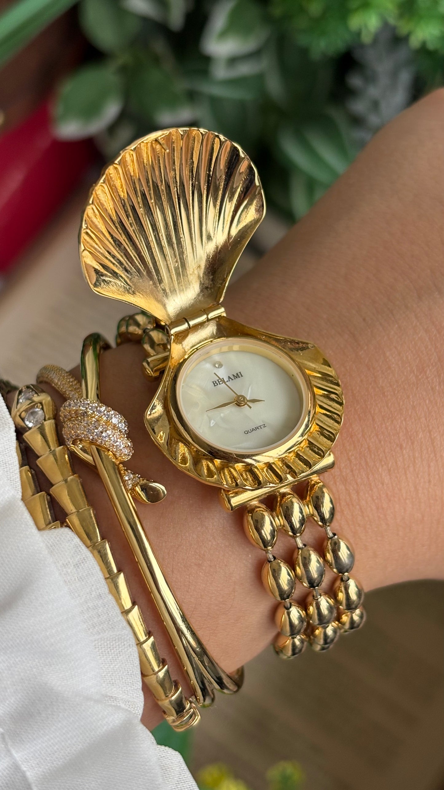 Extremely Rare Vintage Belami Shell Peekaboo Watch in Gold Tone Pearl Dial