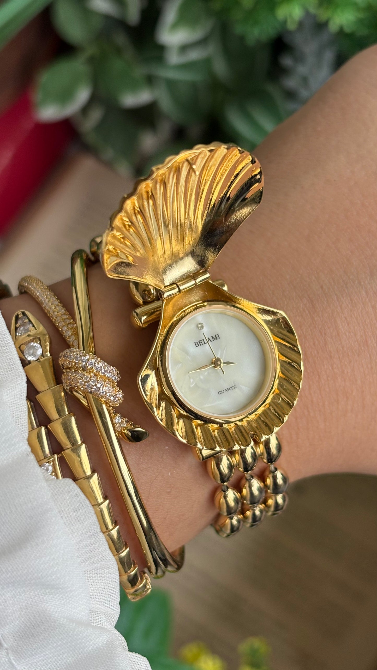 Extremely Rare Vintage Belami Shell Peekaboo Watch in Gold Tone Pearl Dial