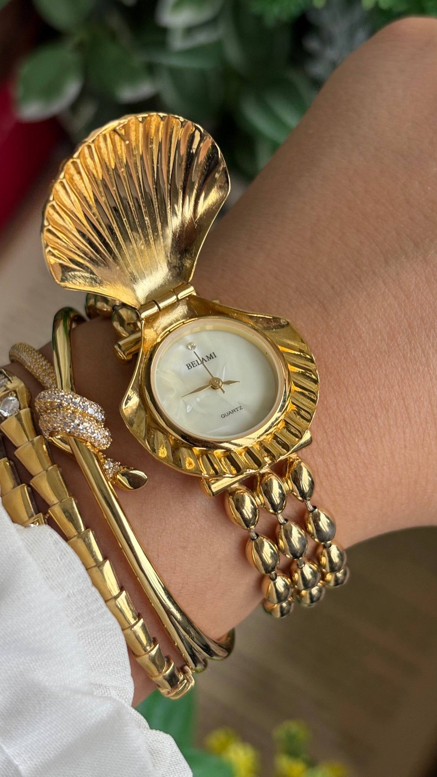Extremely Rare Vintage Belami Shell Peekaboo Watch in Gold Tone Pearl Dial