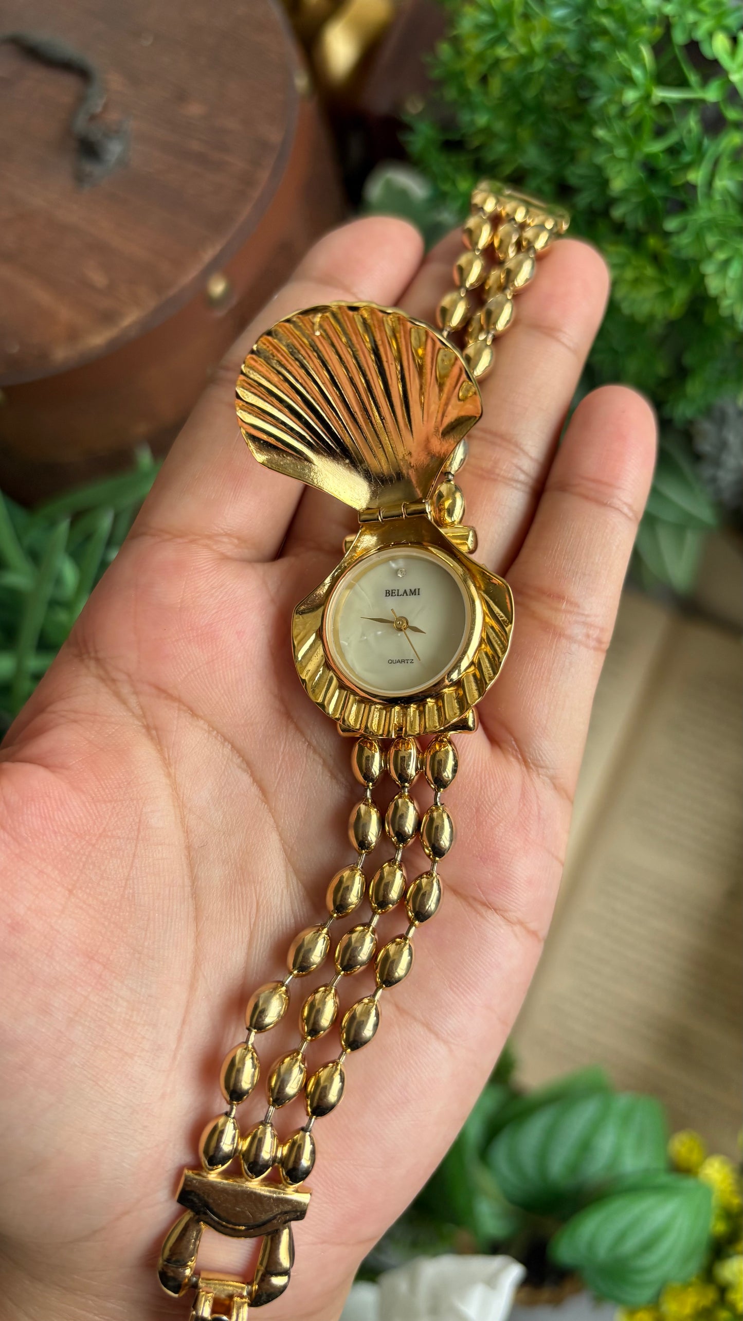 Extremely Rare Vintage Belami Shell Peekaboo Watch in Gold Tone Pearl Dial
