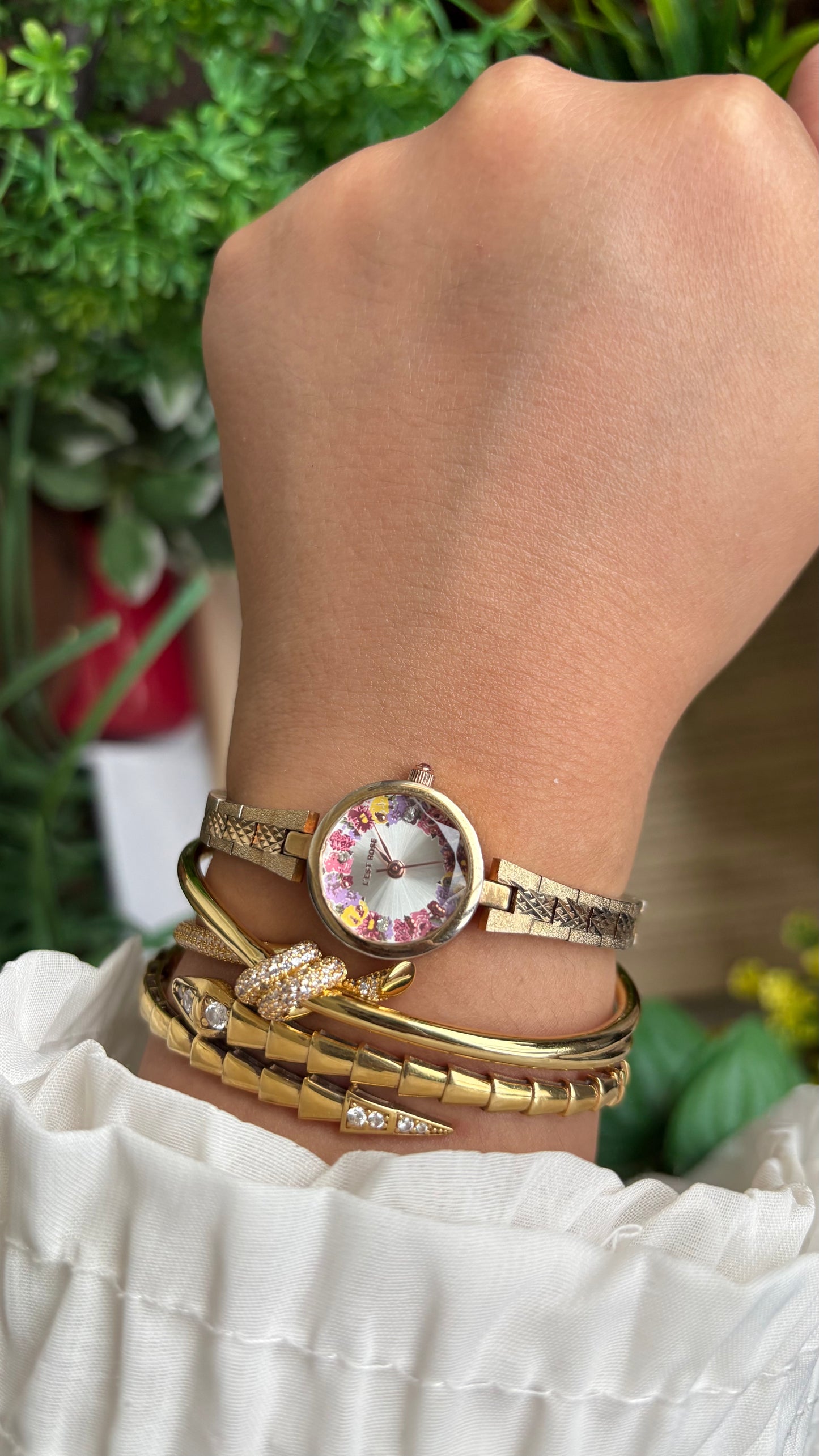 Vintage L'est Rose Watch in Gold Tone Flower Painted Dial