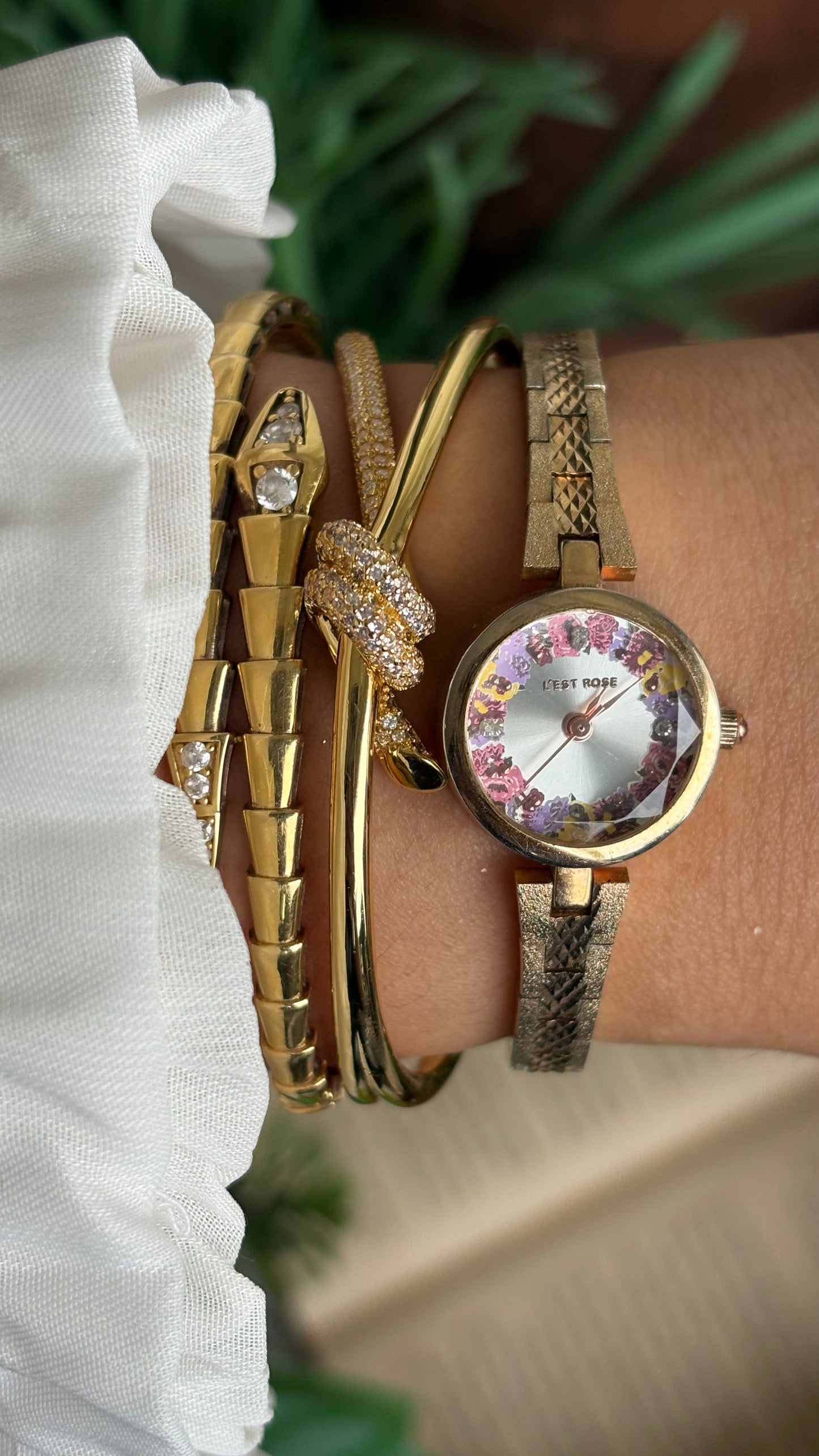Vintage L'est Rose Watch in Gold Tone Flower Painted Dial