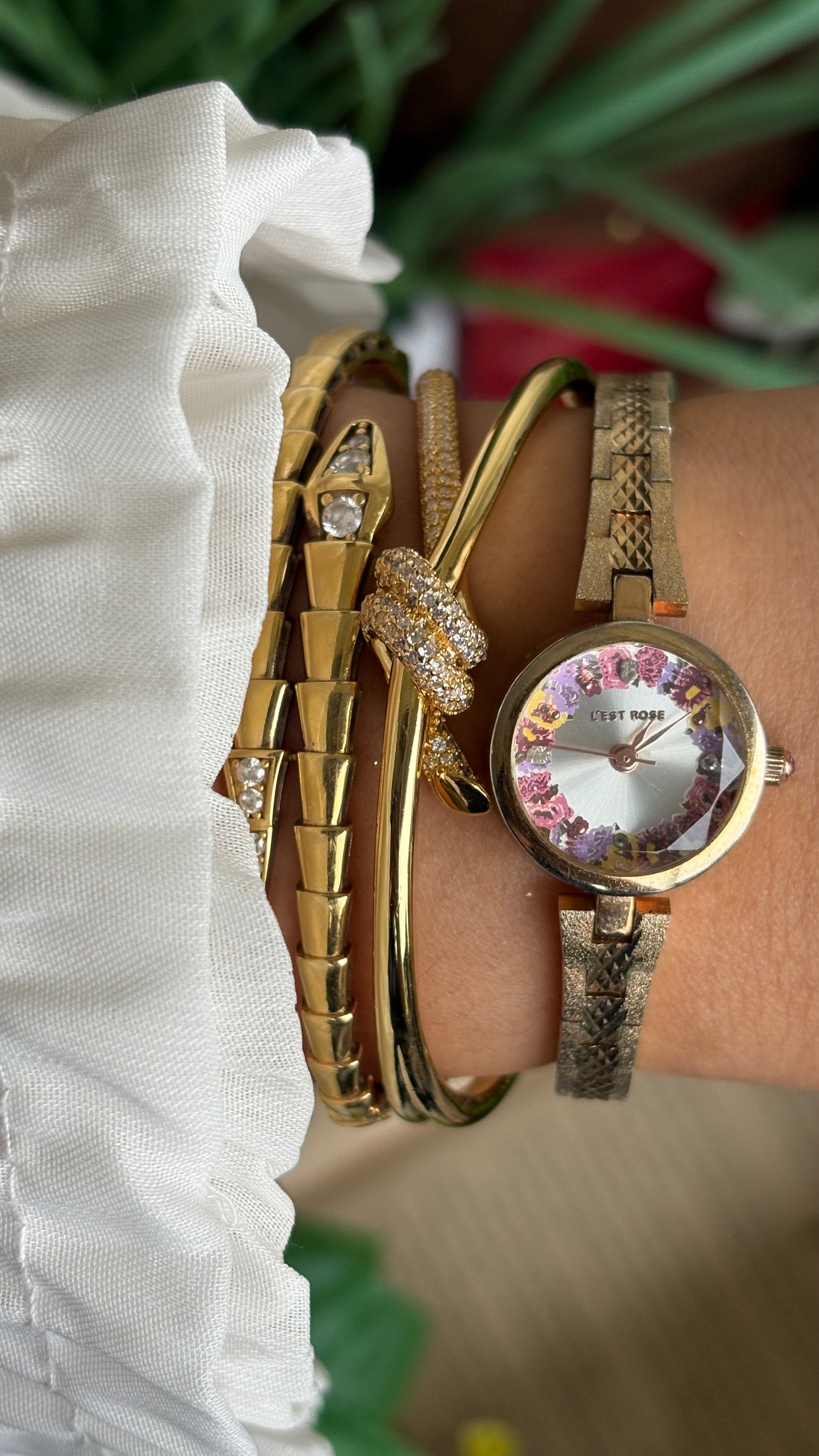 Vintage L'est Rose Watch in Gold Tone Flower Painted Dial