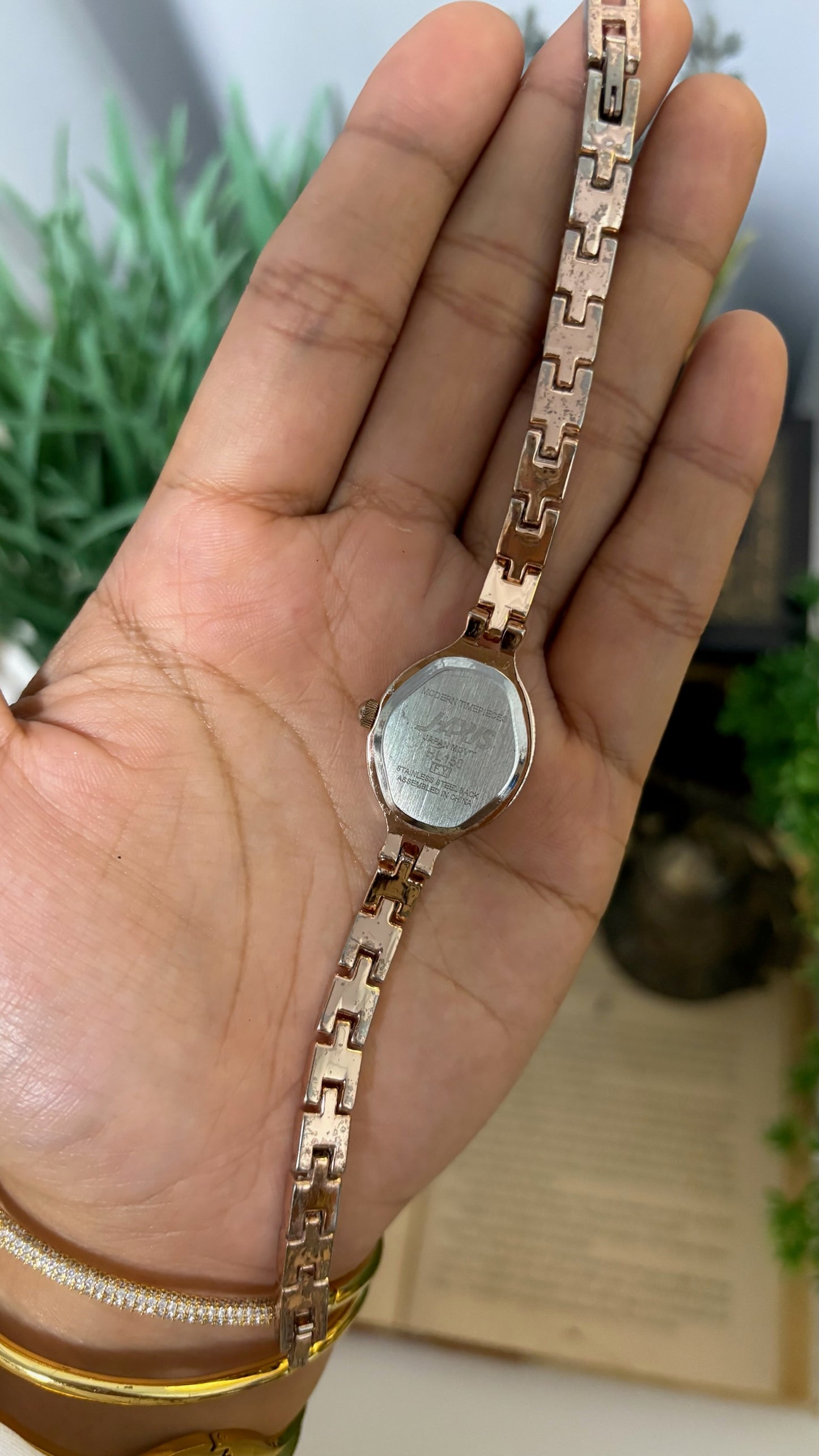 Vintage Jaxis Almond-Shaped Bezel Watch with Single-Link Bracelet in Rose Gold Tone Quartz