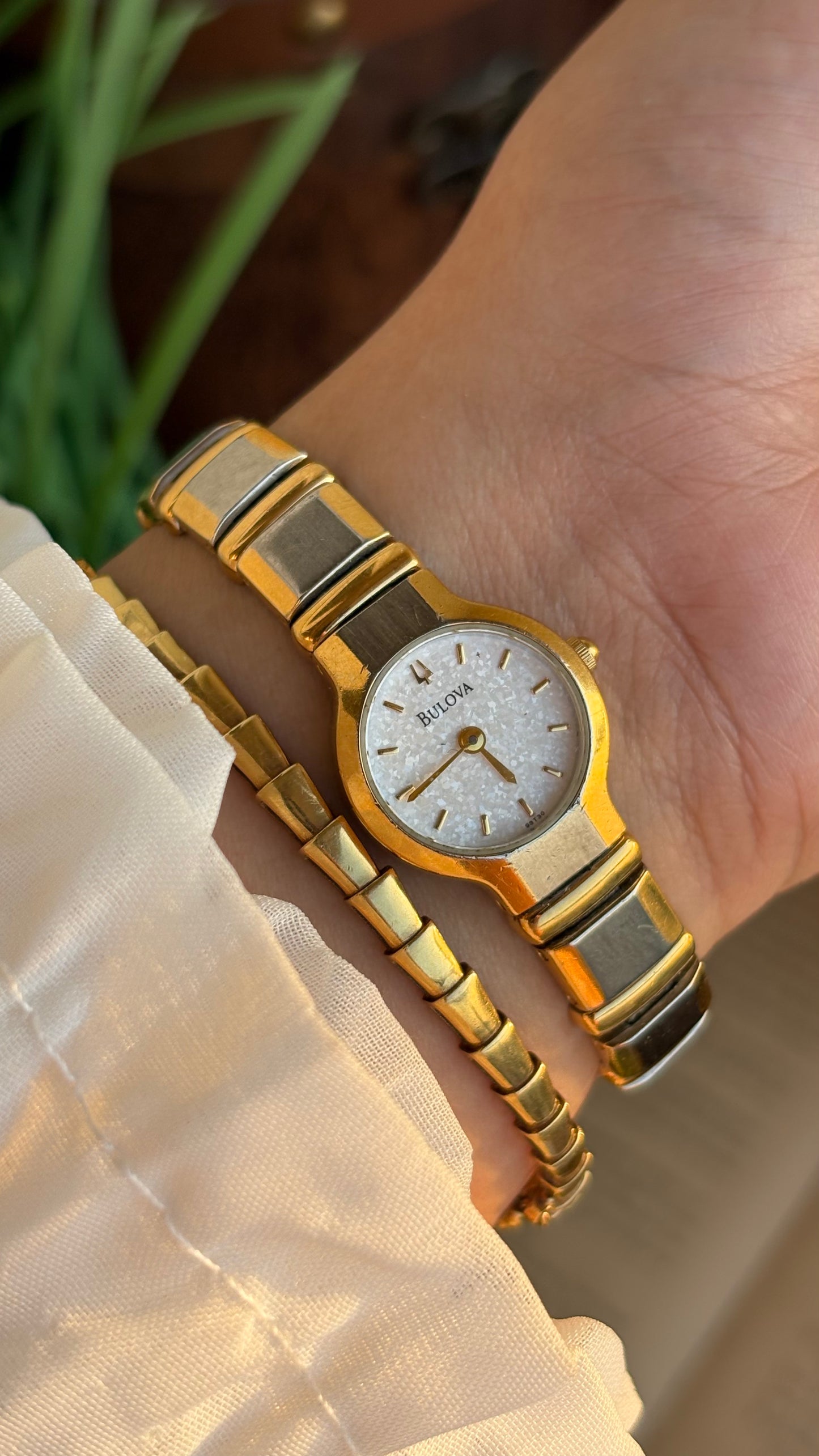 Rare Vintage Bulova Watch in Two-Tone Glittery Dial