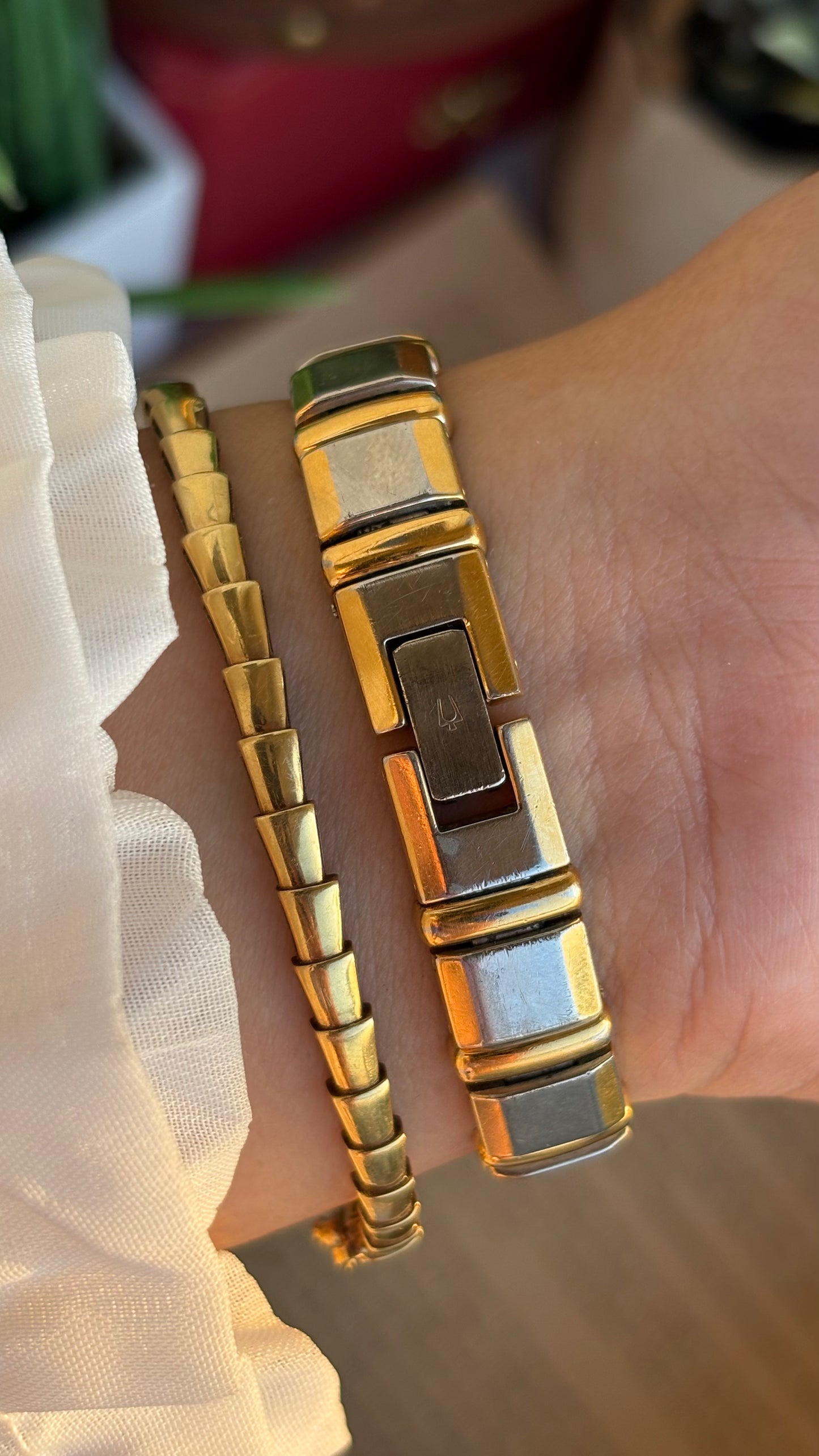 Rare Vintage Bulova Watch in Two-Tone Glittery Dial