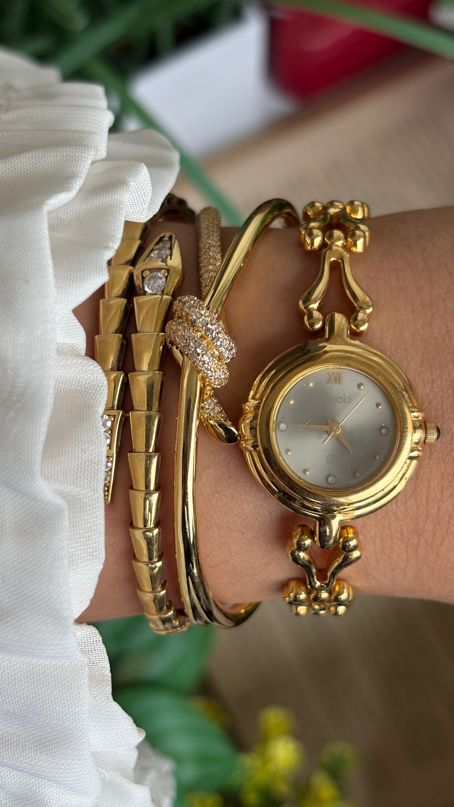 Vintage Minaki Bracelet Watch in Gold Tone