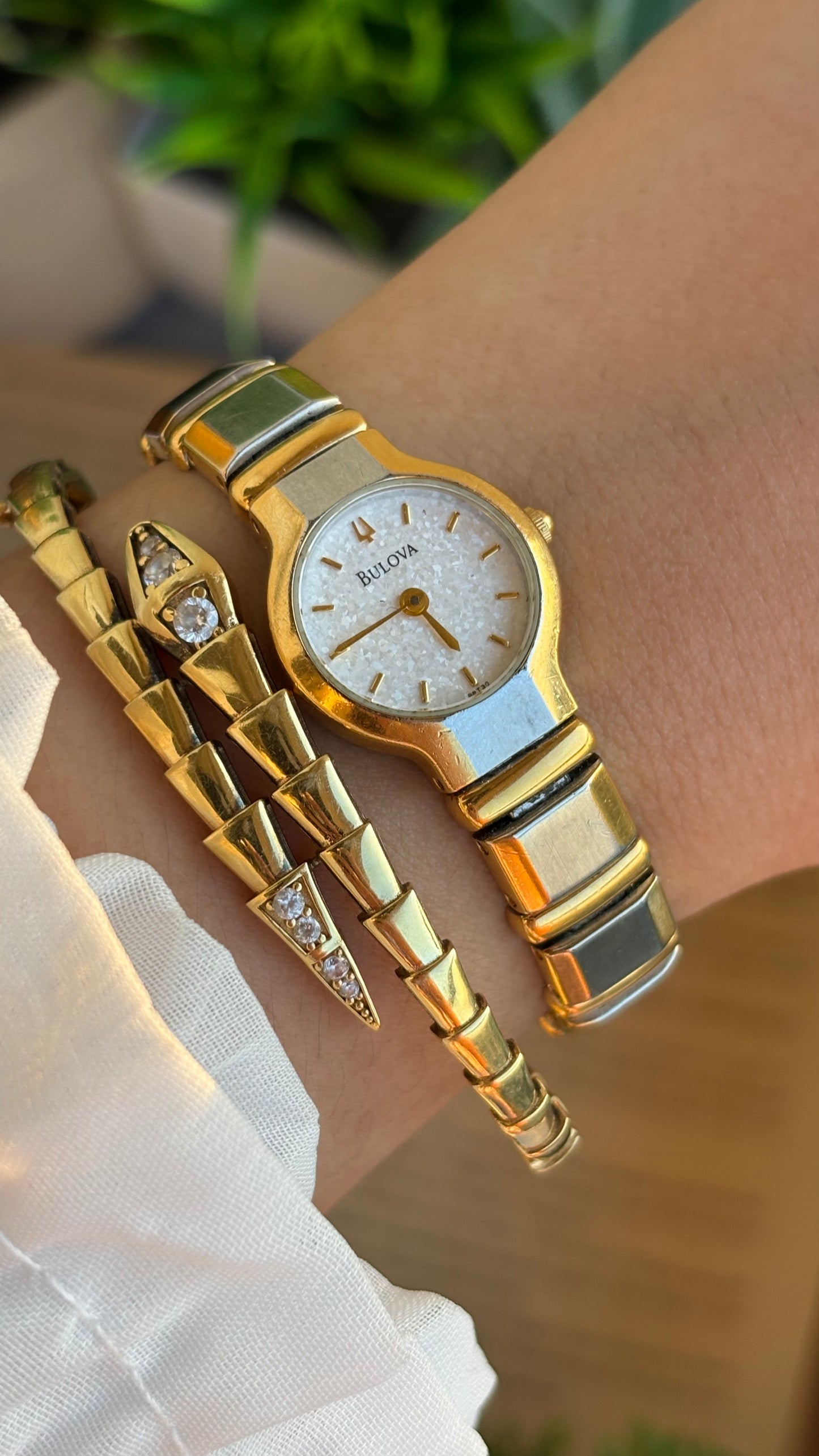 Rare Vintage Bulova Watch in Two-Tone Glittery Dial