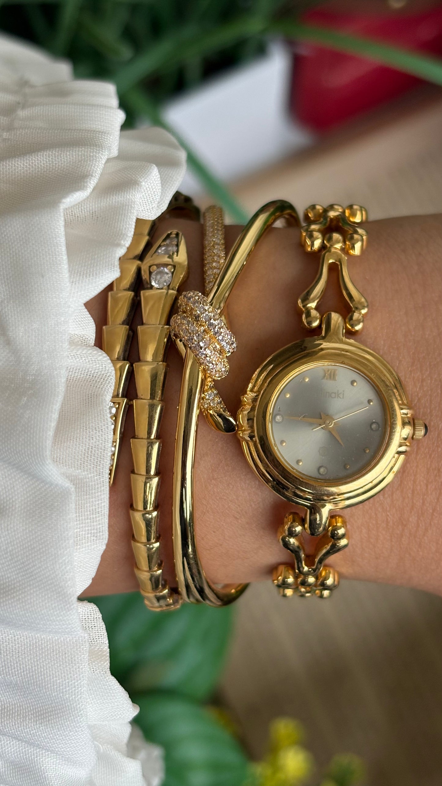 Vintage Minaki Bracelet Watch in Gold Tone