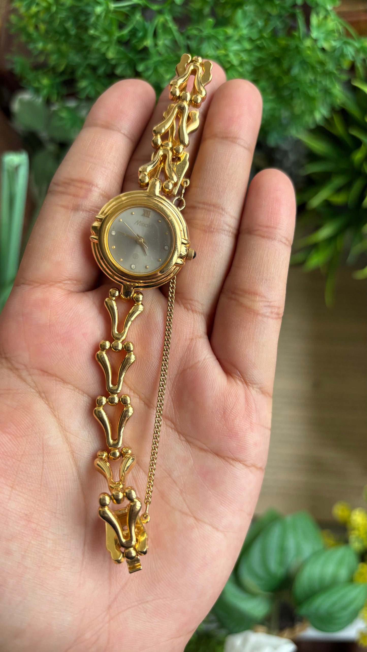 Vintage Minaki Bracelet Watch in Gold Tone