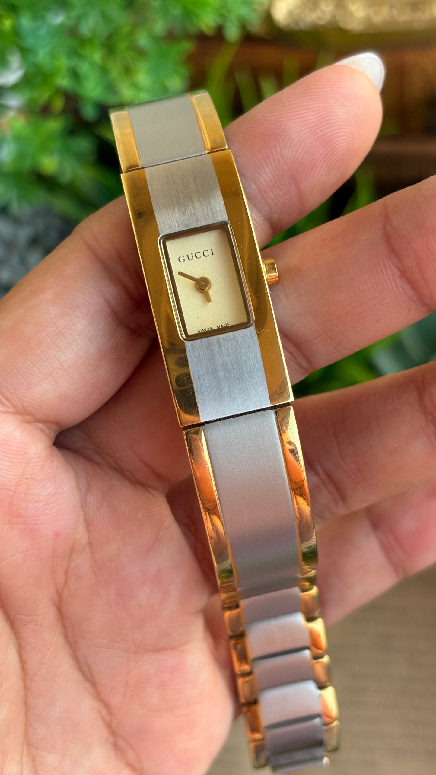 Vintage Gucci 2200L Swiss Watch in Two-Tone