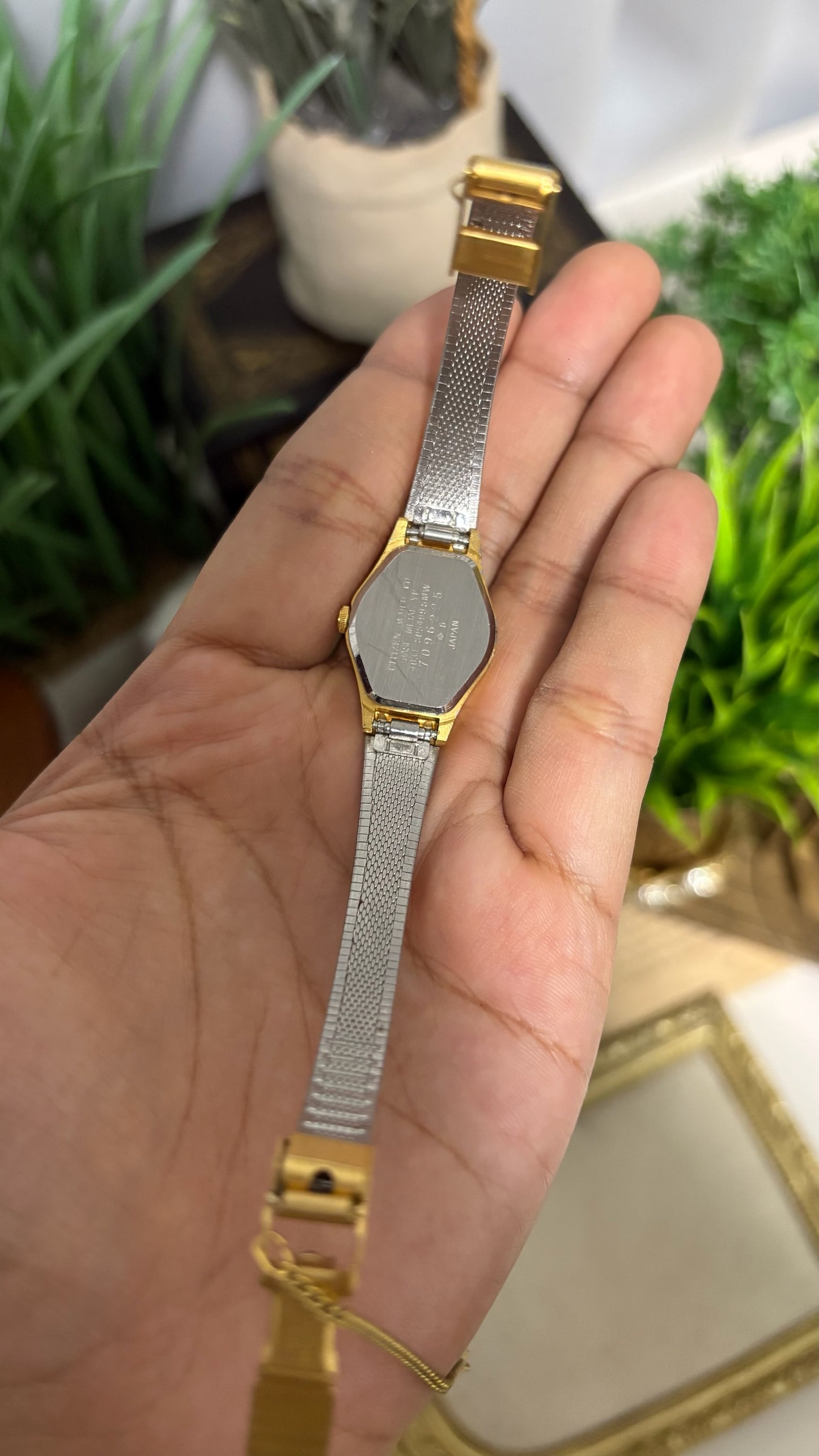 Vintage Citizen Oval Watch with Gold Tone Bark Textured Integrated Strap.