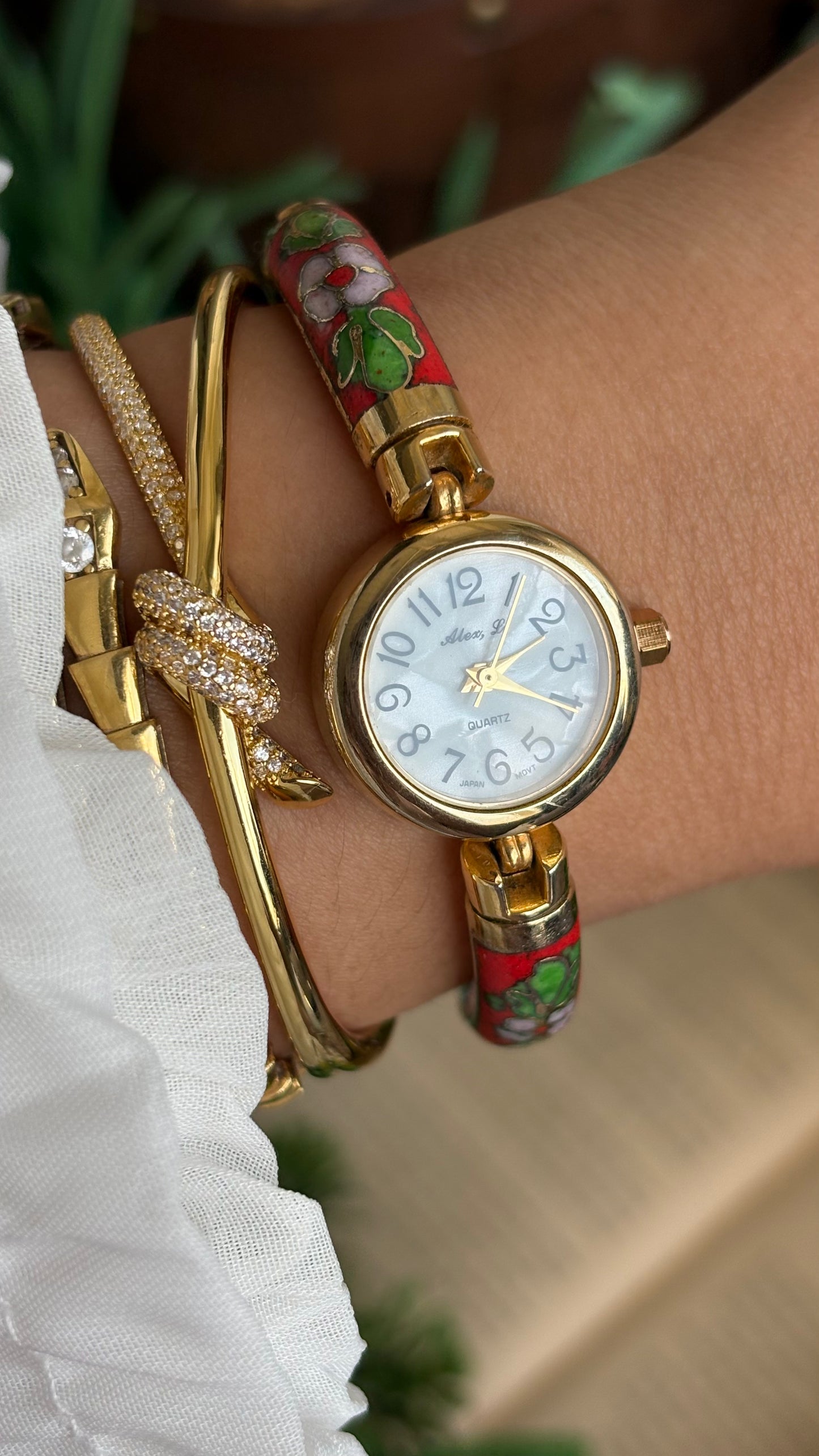 Extremely Rare Vintage L. Alex Cloisonné Watch in Gold Tone Pearl Dial Ancient Deco