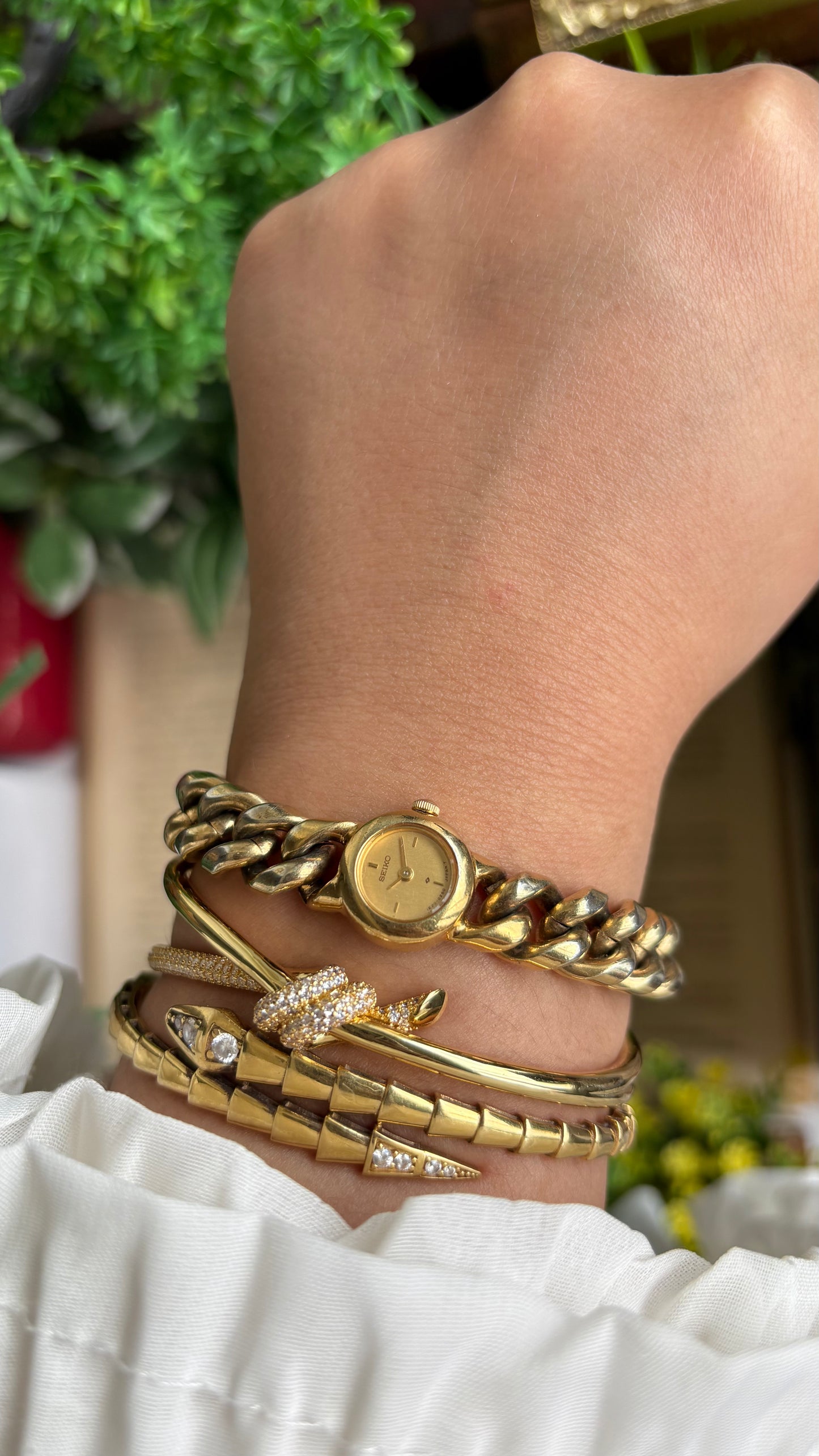 Extremely Rare Vintage Seiko Chain Bracelet Watch in Gold Tone Super Dainty