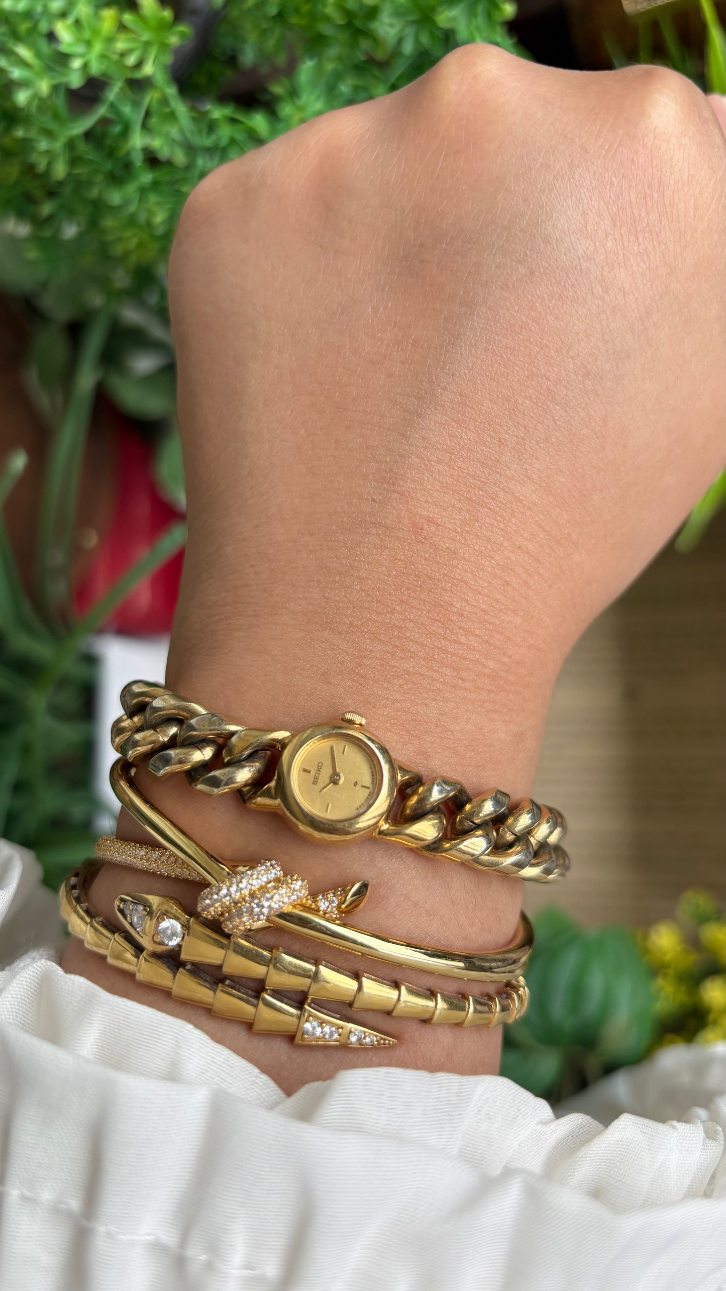 Extremely Rare Vintage Seiko Chain Bracelet Watch in Gold Tone Super Dainty