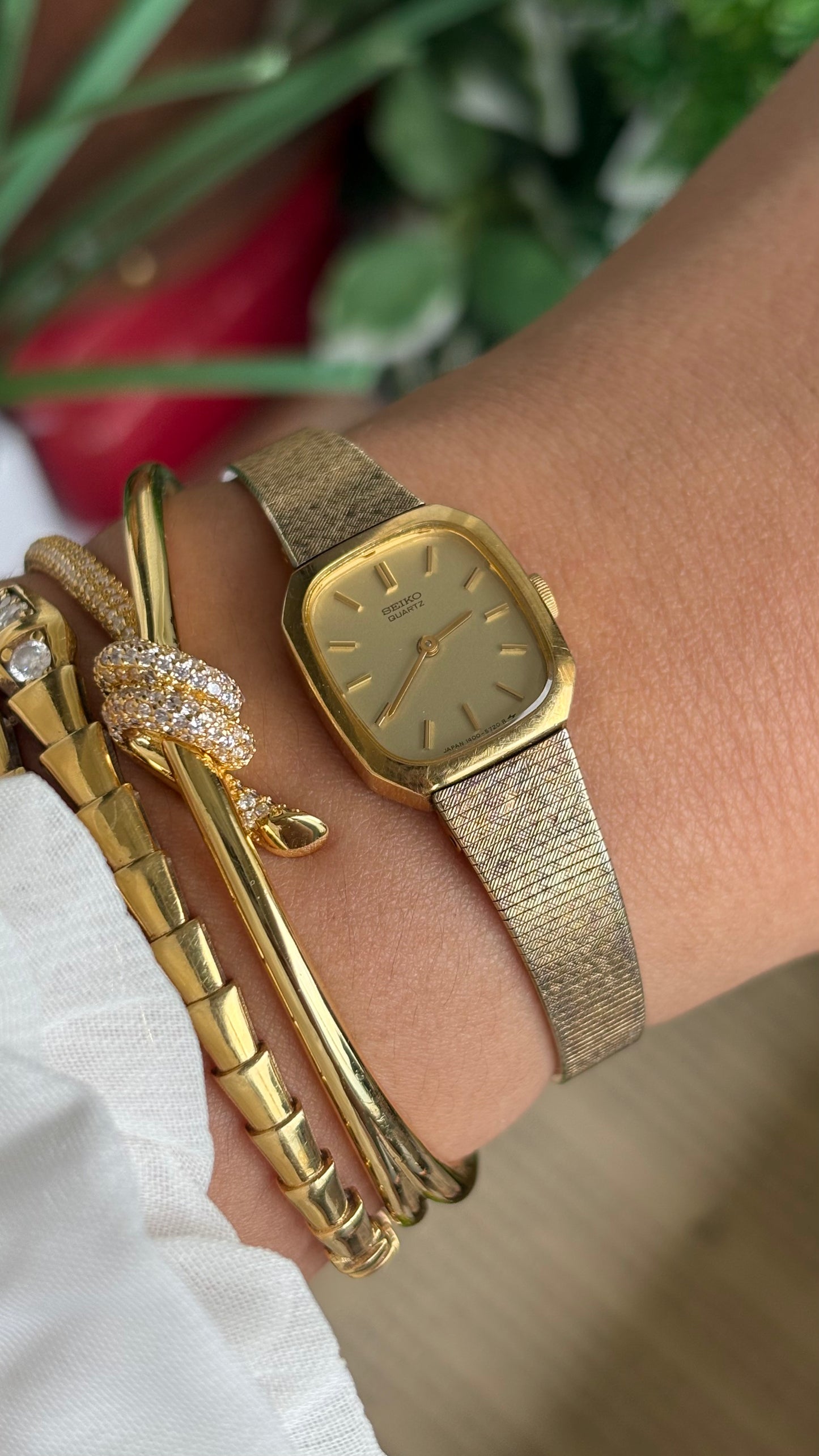 Vintage Seiko Mini Tank Watch in Gold Tone