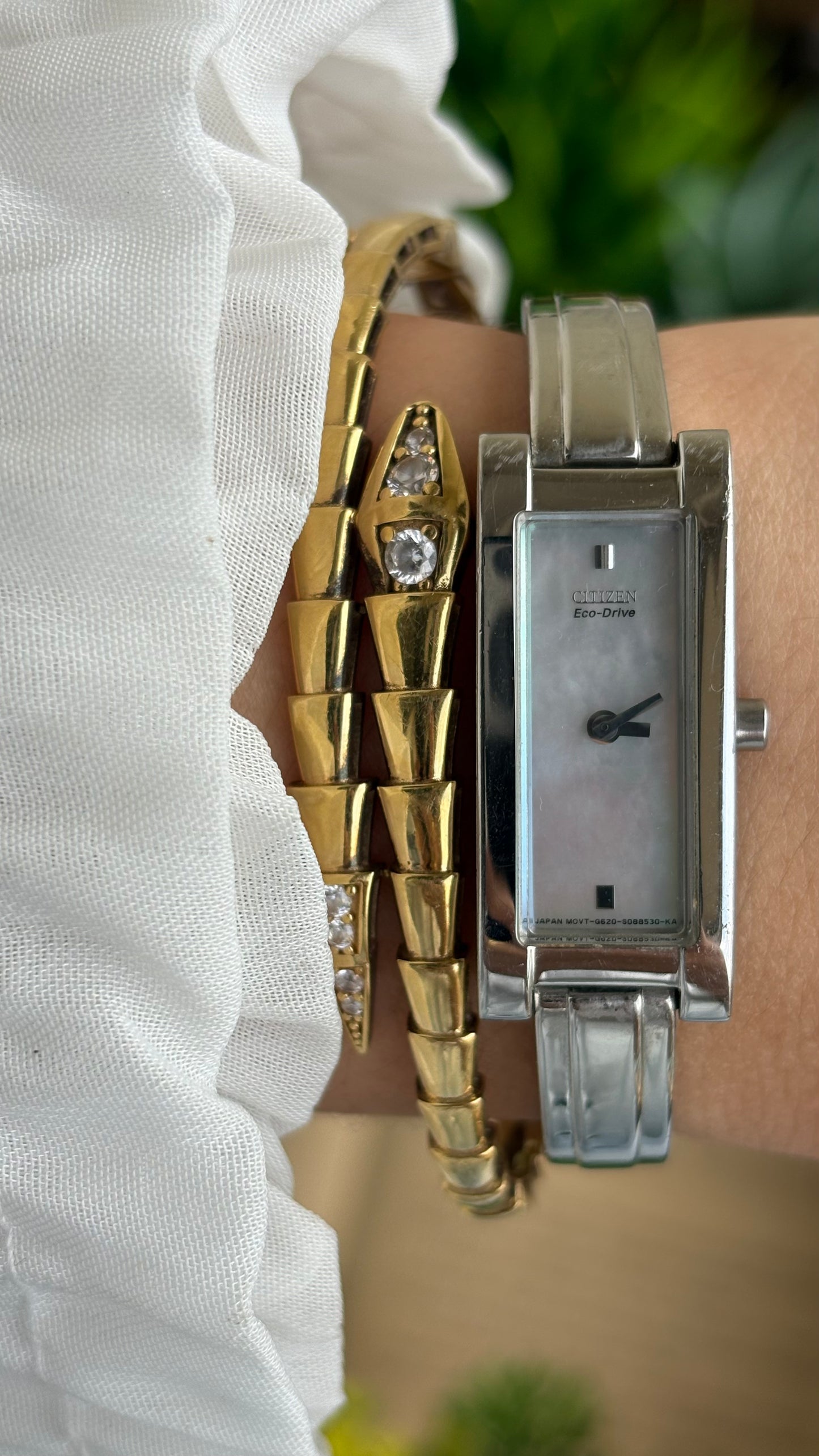 Extremely Rare and Slim Vintage Citizen Eco-Drive Solar Watch in Silver Tone Pearl Dial