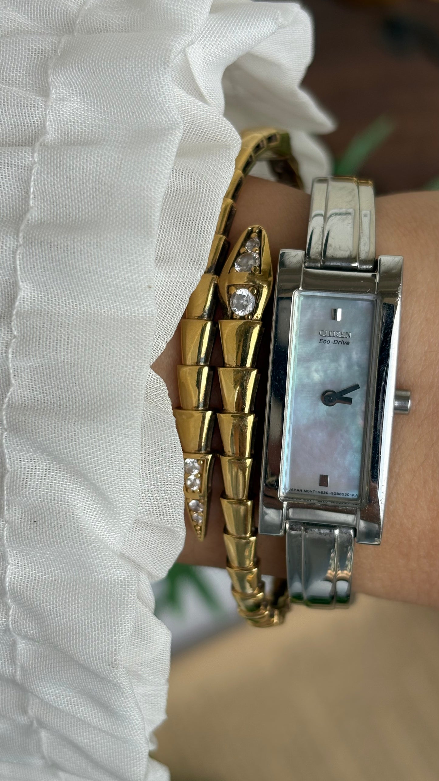 Extremely Rare and Slim Vintage Citizen Eco-Drive Solar Watch in Silver Tone Pearl Dial