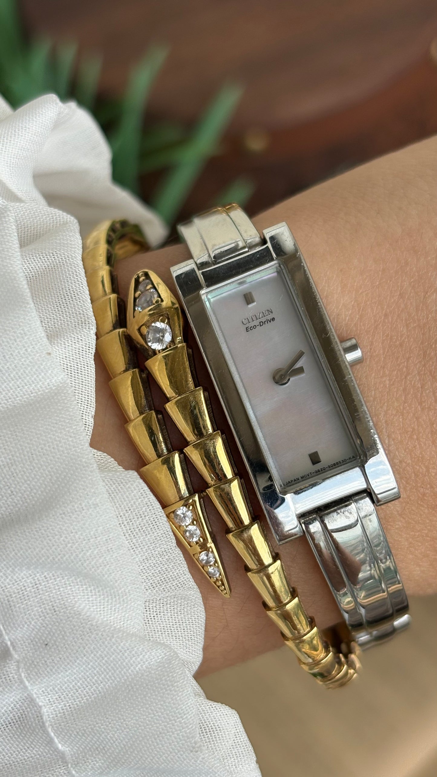 Extremely Rare and Slim Vintage Citizen Eco-Drive Solar Watch in Silver Tone Pearl Dial