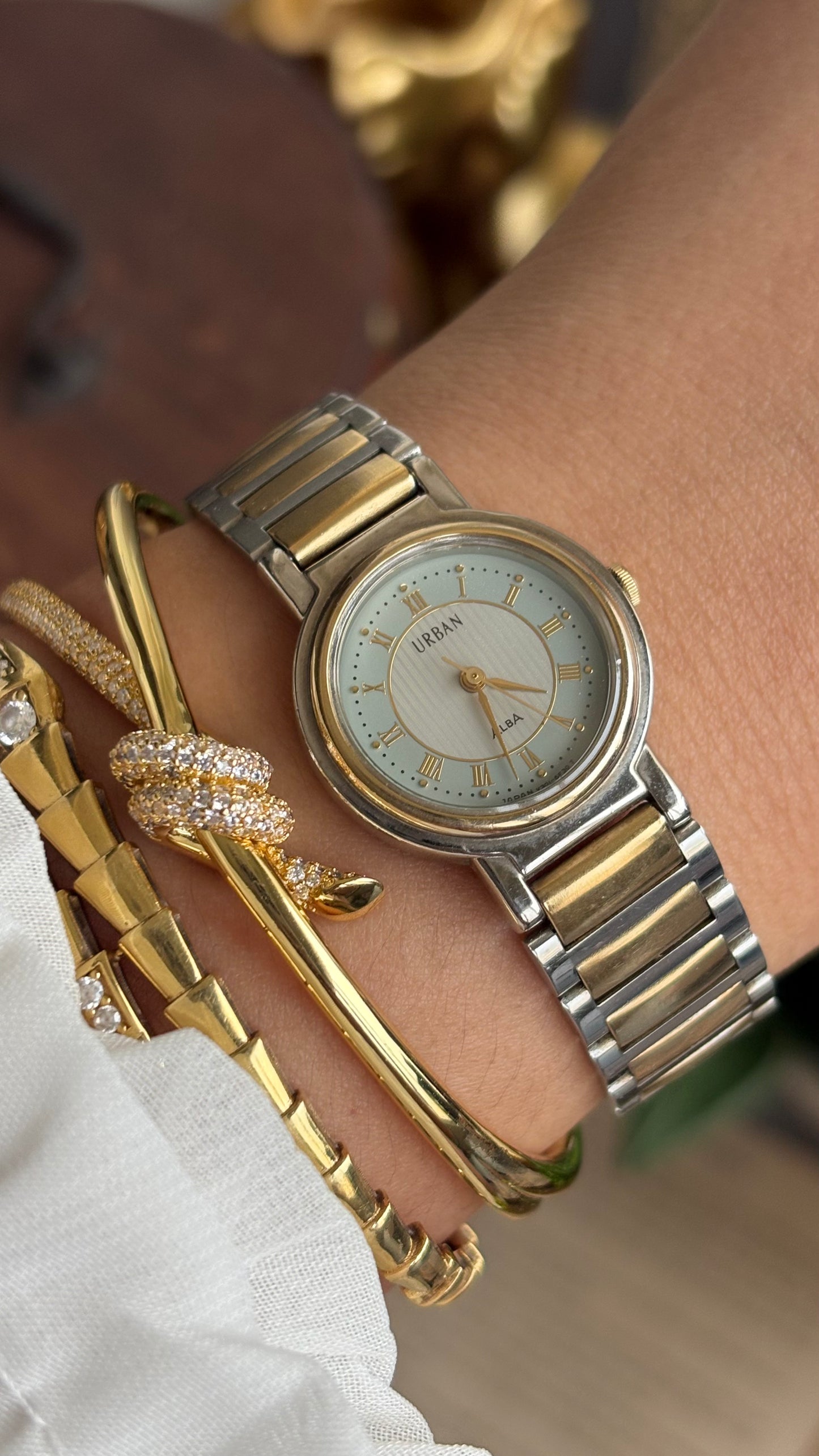 Vintage Urban Alba Seiko Watch in Two-Tone Beautiful Light Blue Dial