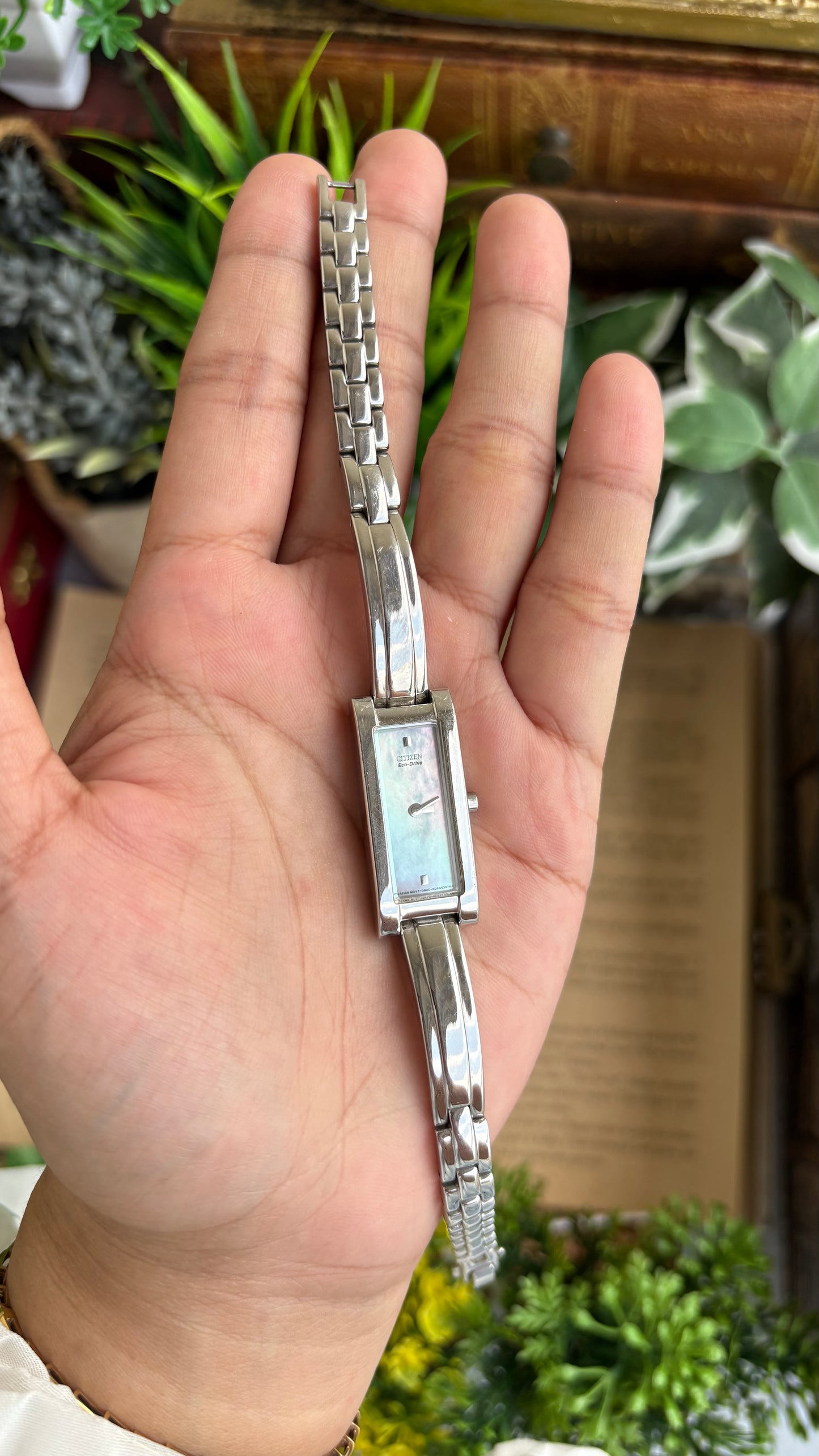 Extremely Rare and Slim Vintage Citizen Eco-Drive Solar Watch in Silver Tone Pearl Dial