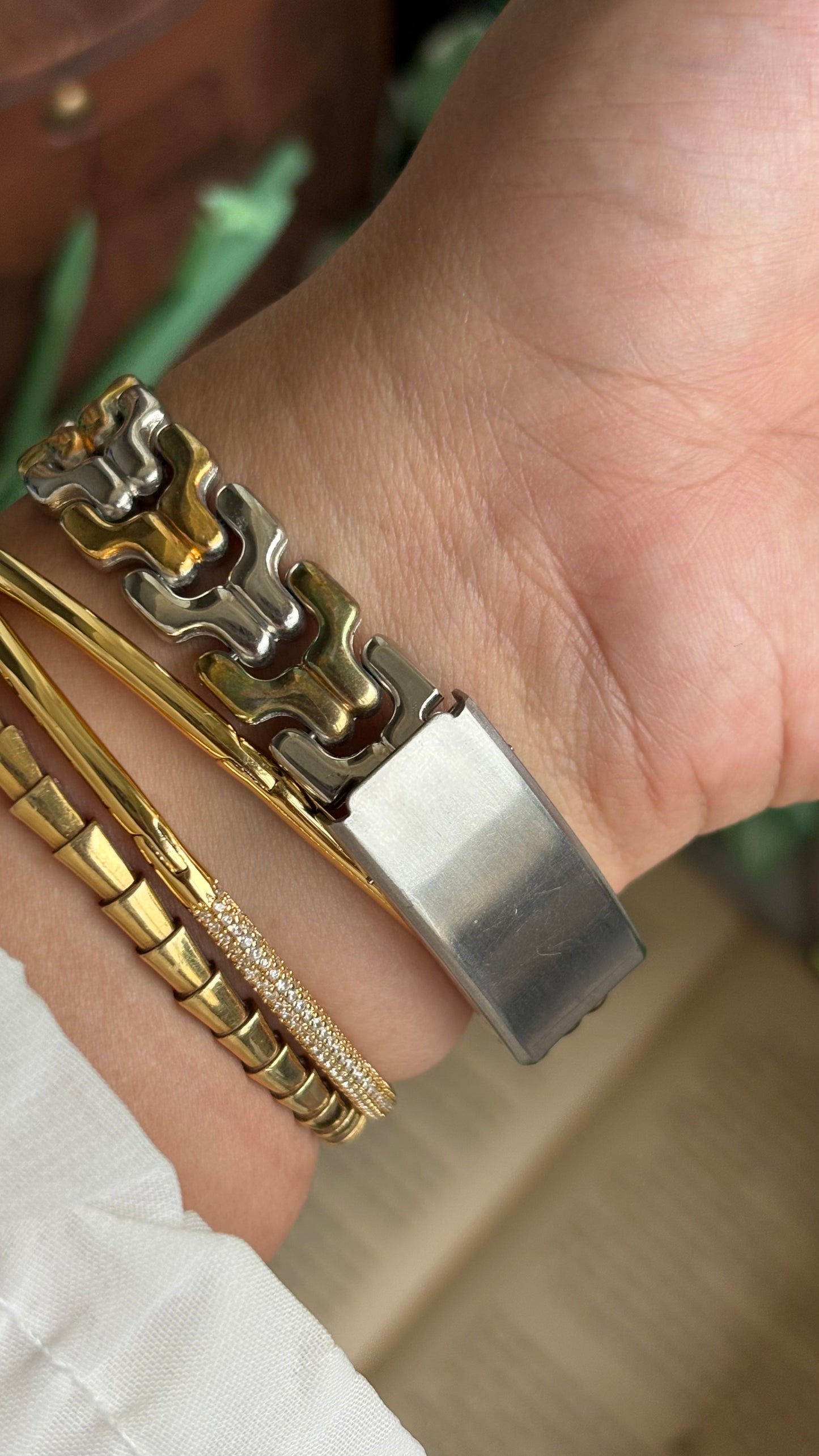 Vintage Vitaroso Watch in Two-Tone Tag Heuer Style