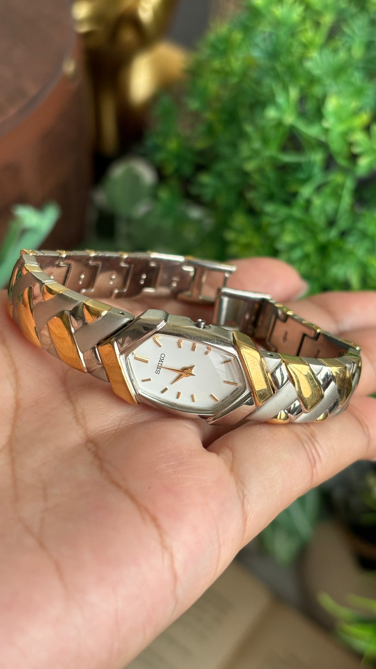 Extremely Rare Vintage Seiko Watch in Two-Tone Hexagon Dial