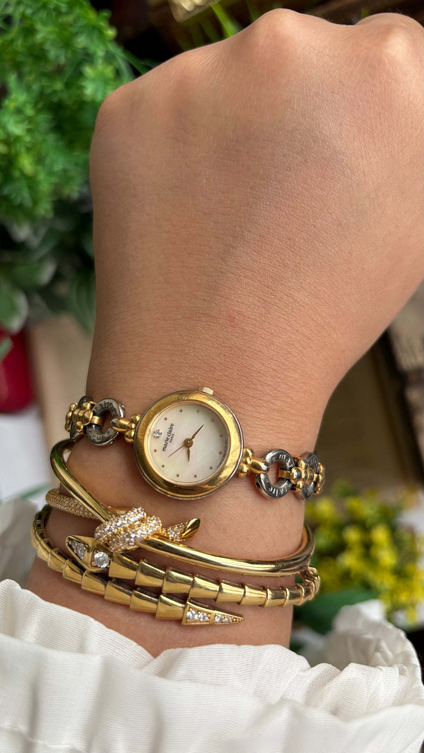 Vintage Marie Claire Flower Straps Watch in Two-Tone Pearl Dial