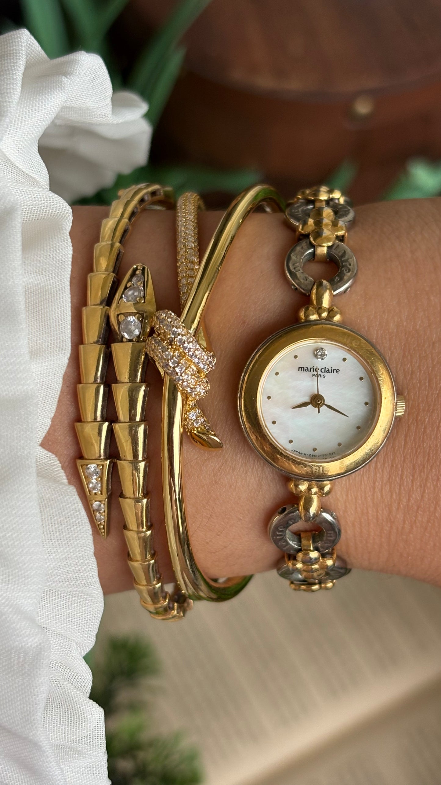 Vintage Marie Claire Flower Straps Watch in Two-Tone Pearl Dial