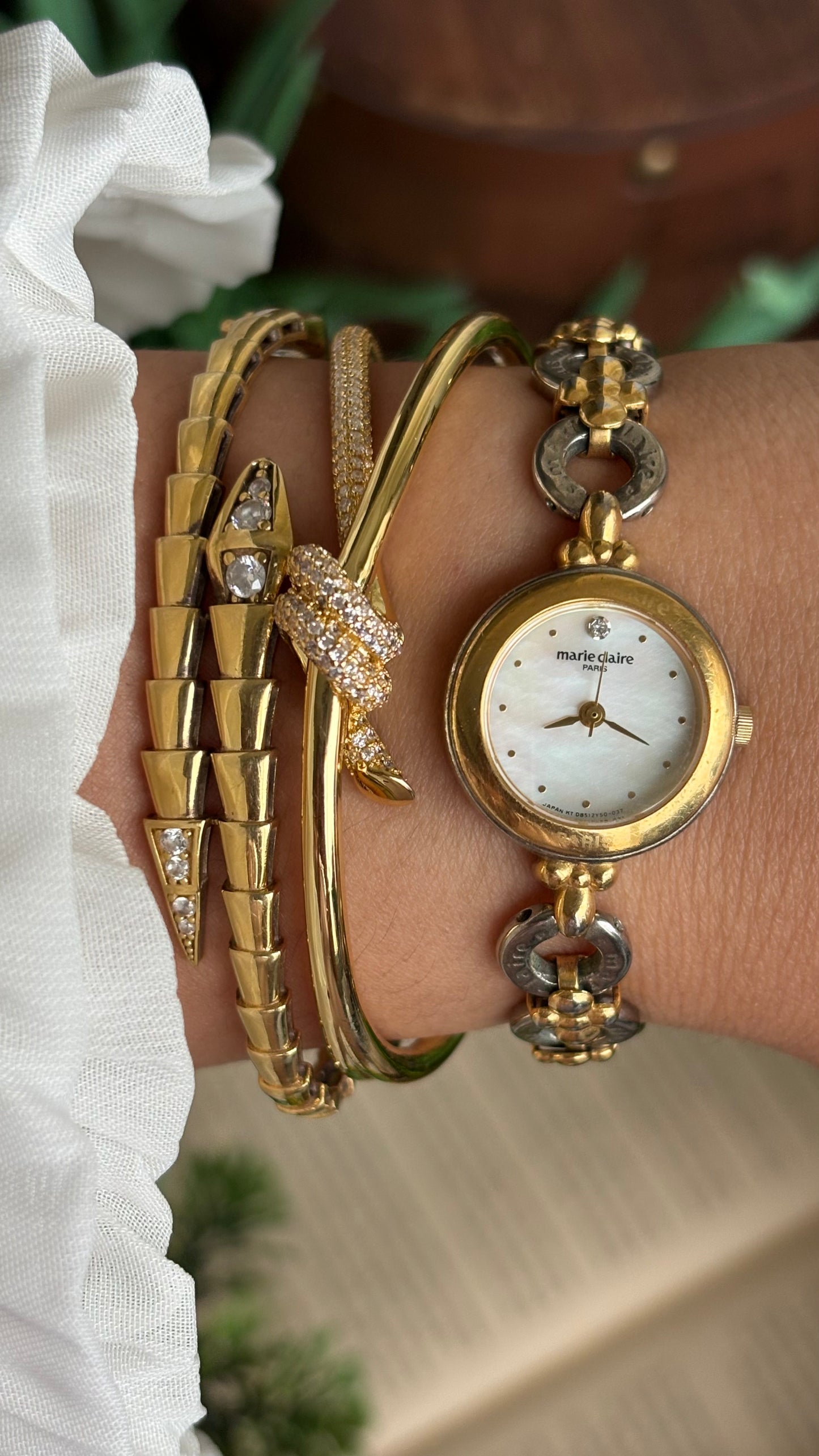 Vintage Marie Claire Flower Straps Watch in Two-Tone Pearl Dial