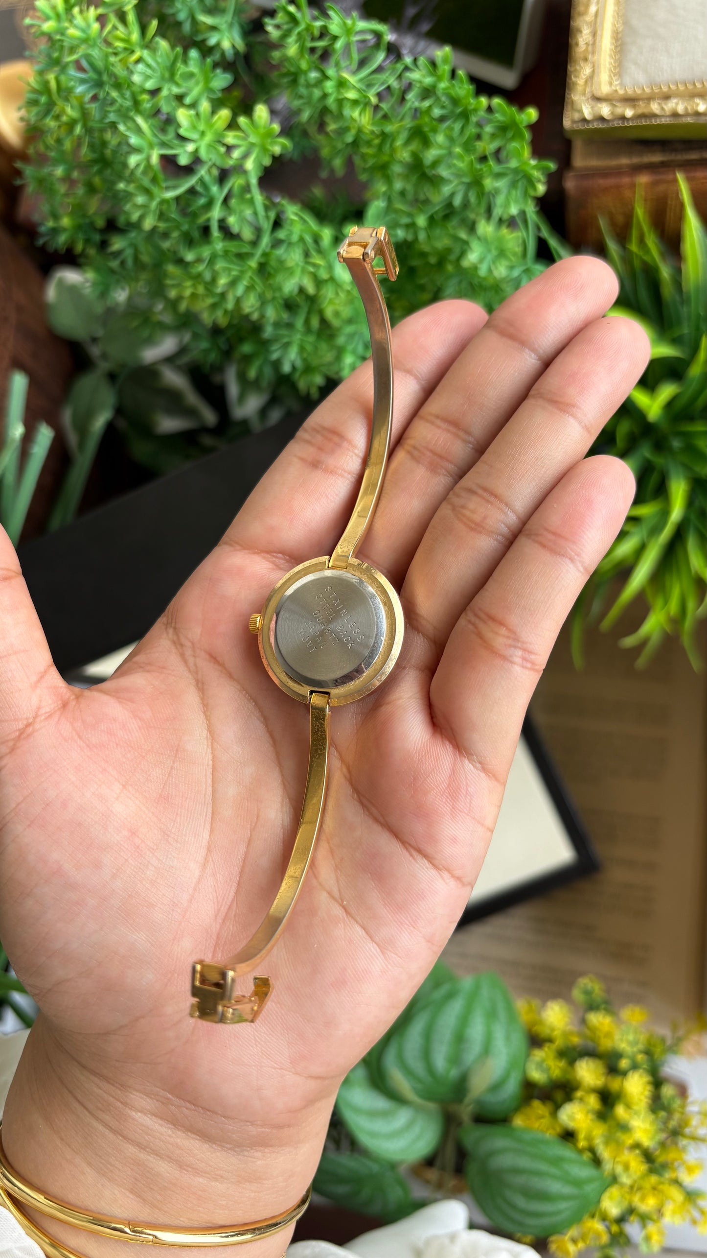 Vintage Vita Interchangeable Bezel Set Watch in Gold Tone Gucci Style
