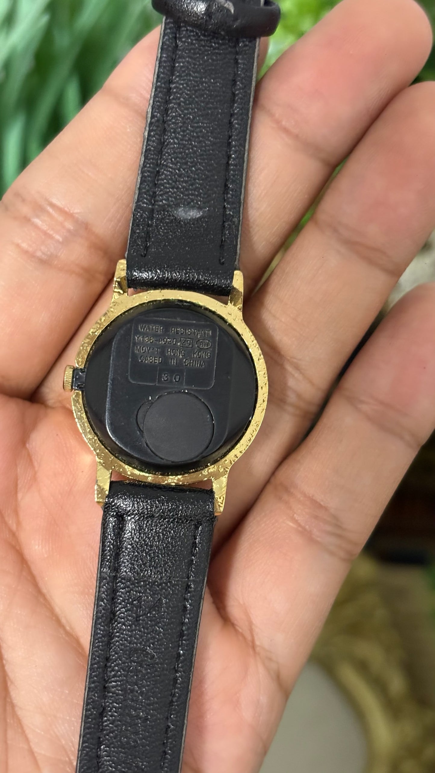Vintage Current Round Watch with Light Gold Dial Polished Gold Tone Case Slim Stick Markers and Textured Black Leather Strap Quartz