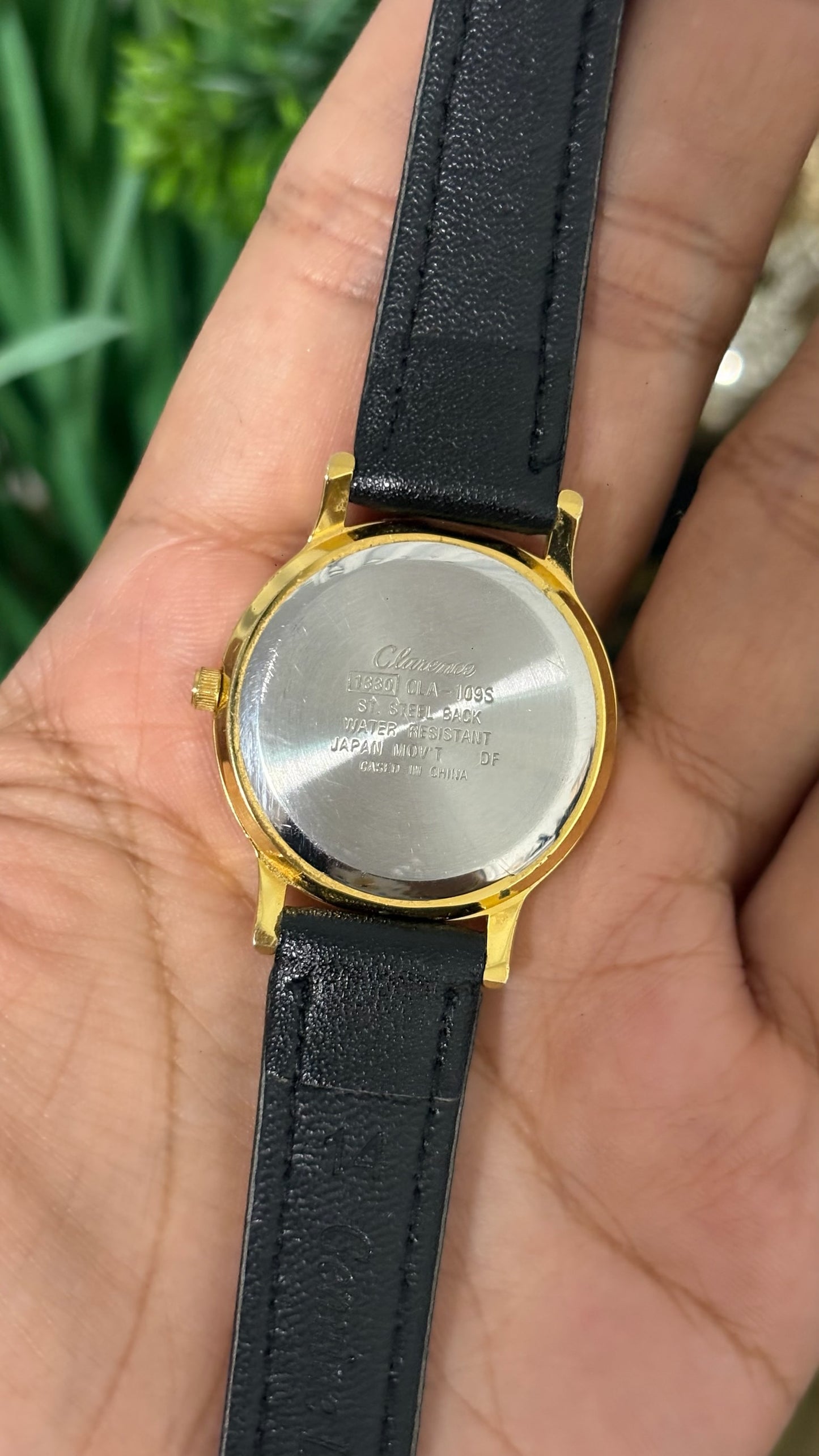 Vintage Clarence Round Watch with Champagne Dial Full Arabic Numerals Polished Gold Tone Case and Smooth Slim Black Leather Strap Quartz