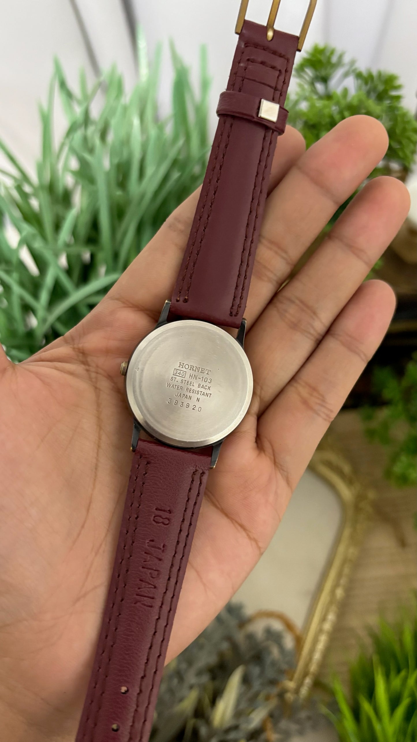 Vintage Hornet Mens Round Watch with Light Gold Dial Roman Numerals Antique Gold Tone Case and Smooth Maroon Leather Strap Quartz