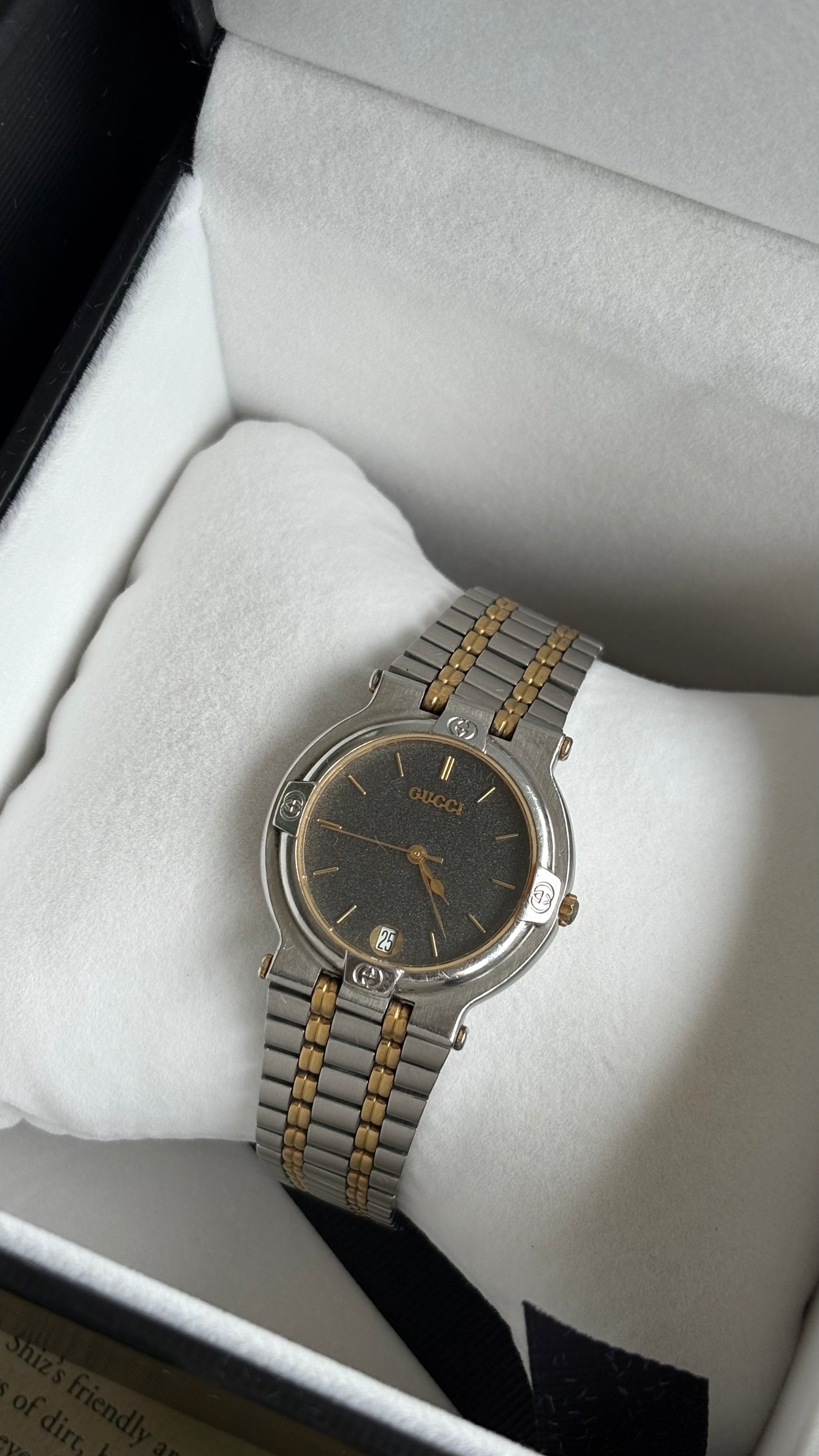 Vintage Gucci 9000L Swiss Watch in Two Tone Black Glittered Dial with Gucci Box