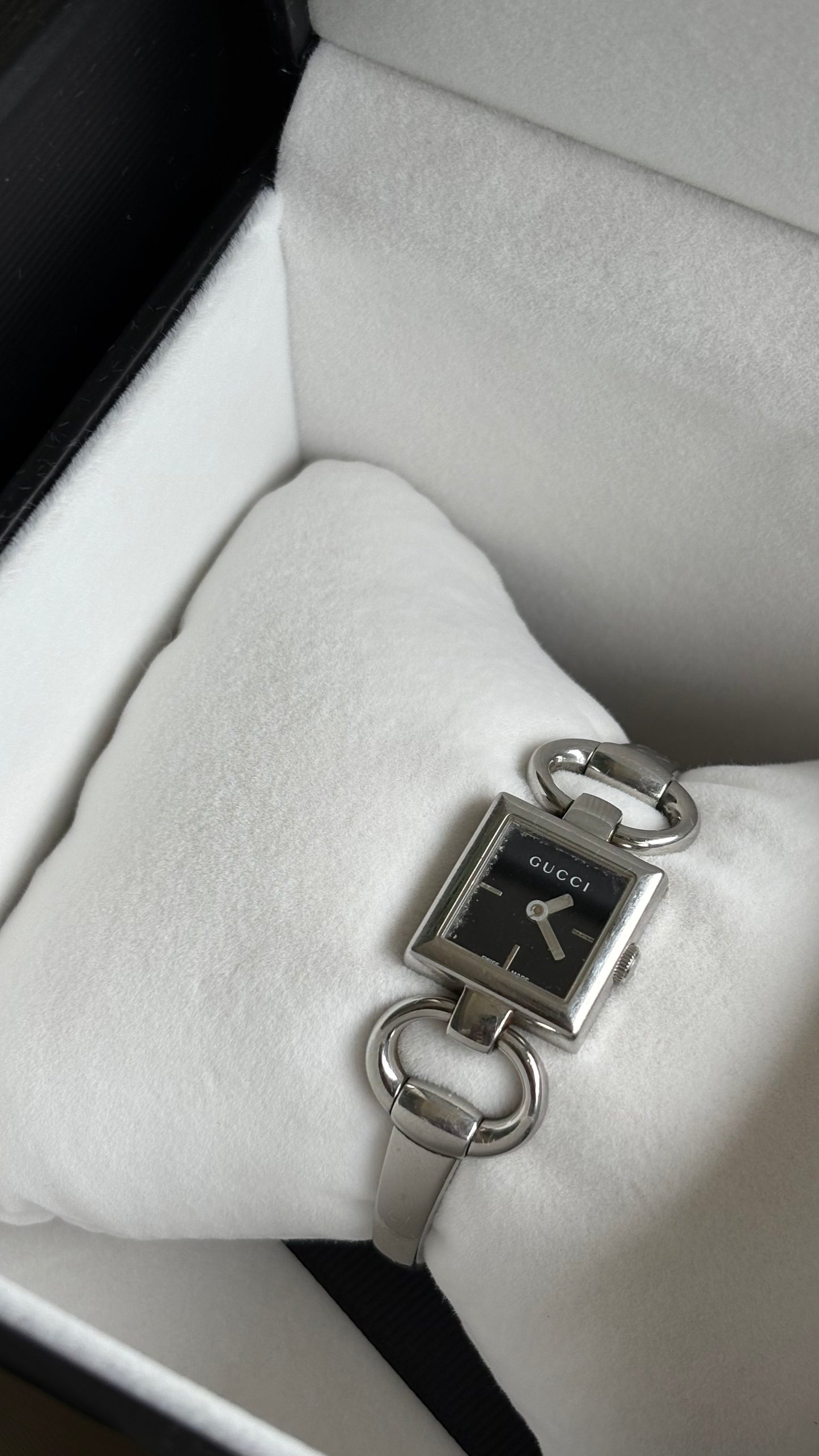 Vintage Gucci Horsebit 120 Tornabuoni Watch in Silver Tone Black Dial with Gucci Box