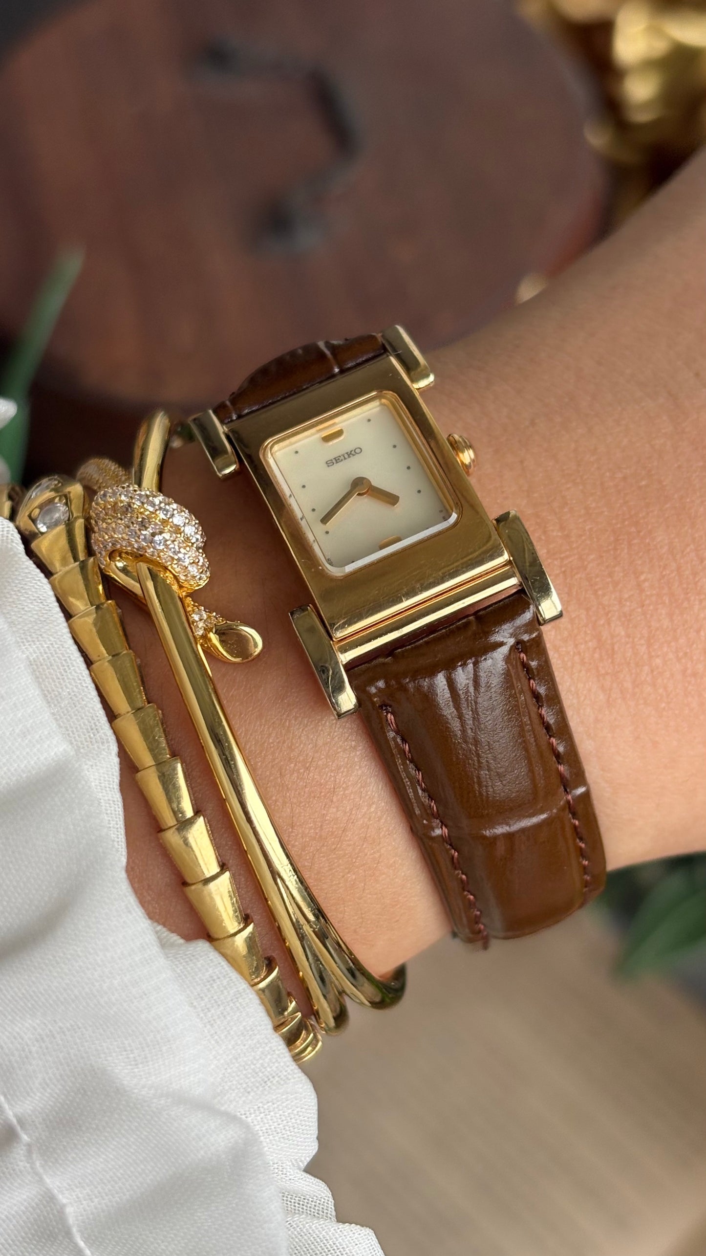 Extremely Rare Vintage Seiko Women’s Tank Watch in Brown Leather Strap Pearl Dial