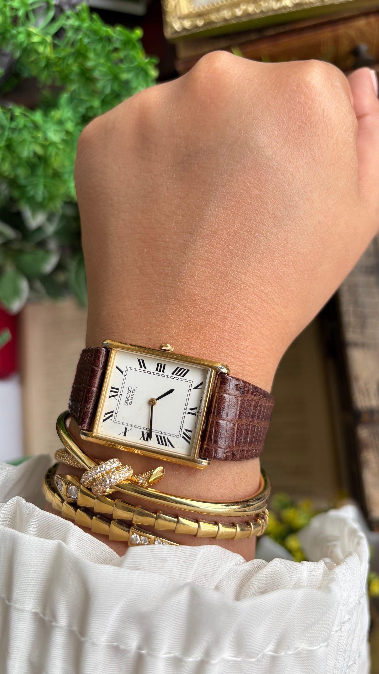 Extremely Rare 1970s Vintage Seiko Tank Men’s Dress Watch in Brown Leather Strap Roman Dial