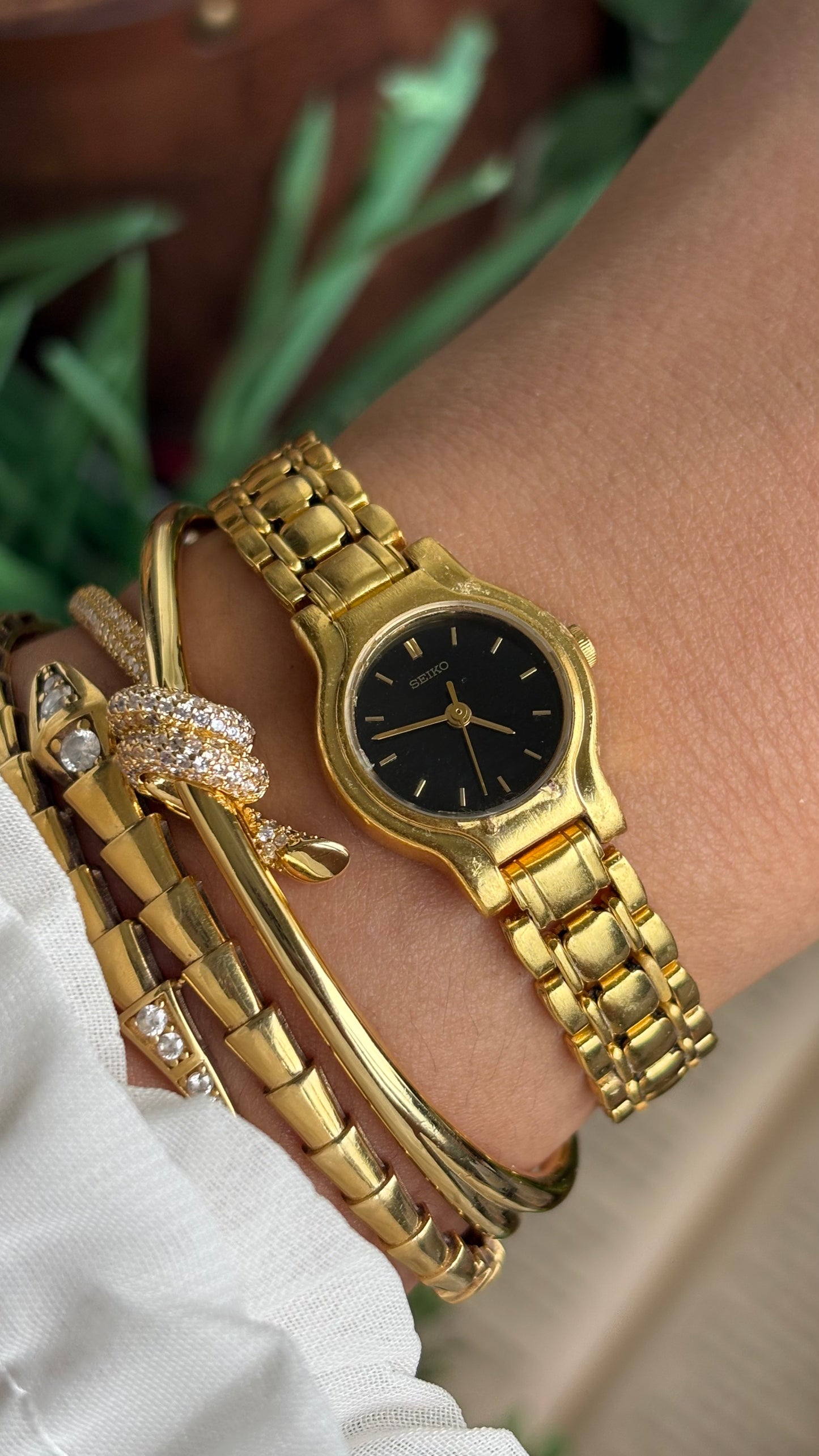 Vintage Seiko Watch in Gold Tone